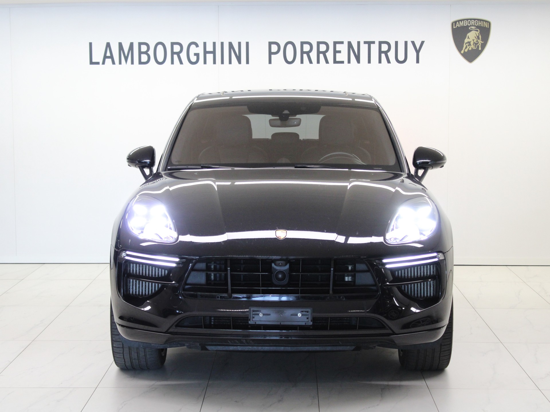 PORSCHE Macan Turbo PDK-image-4