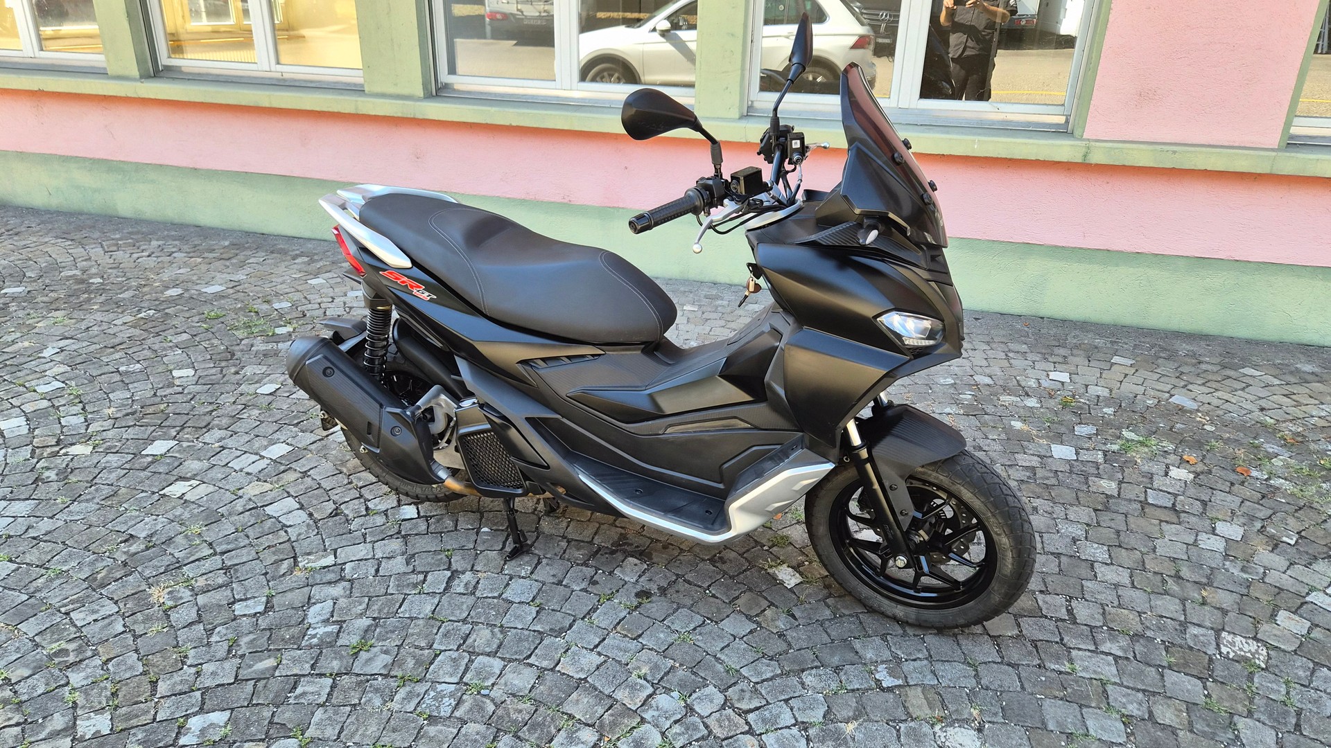 APRILIA SR 125 GT Sport ABS