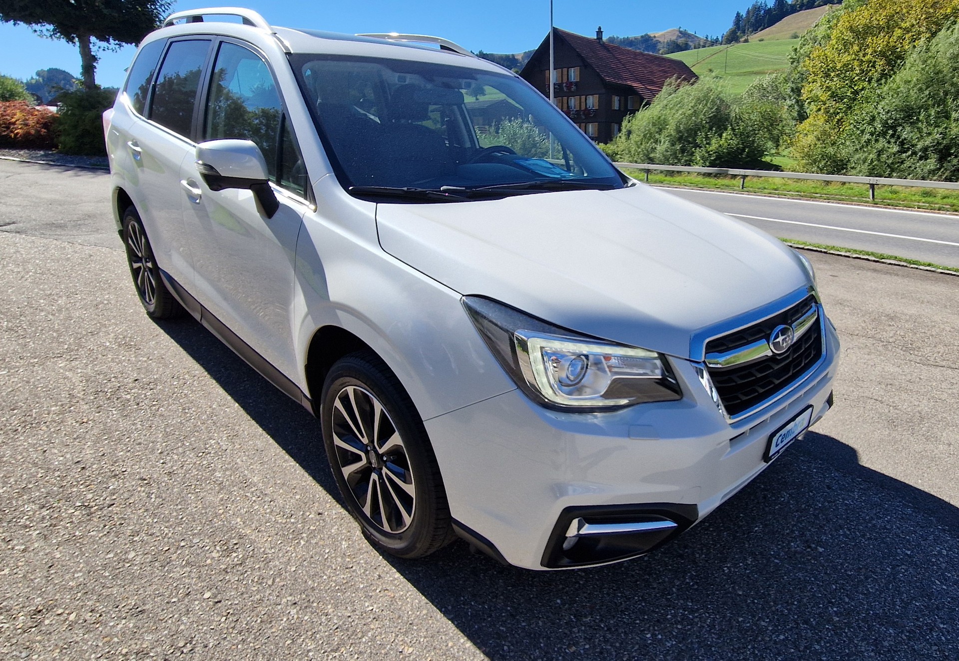 SUBARU Forester 2.0i Swiss Plus Lineartronic-showroom-element-2