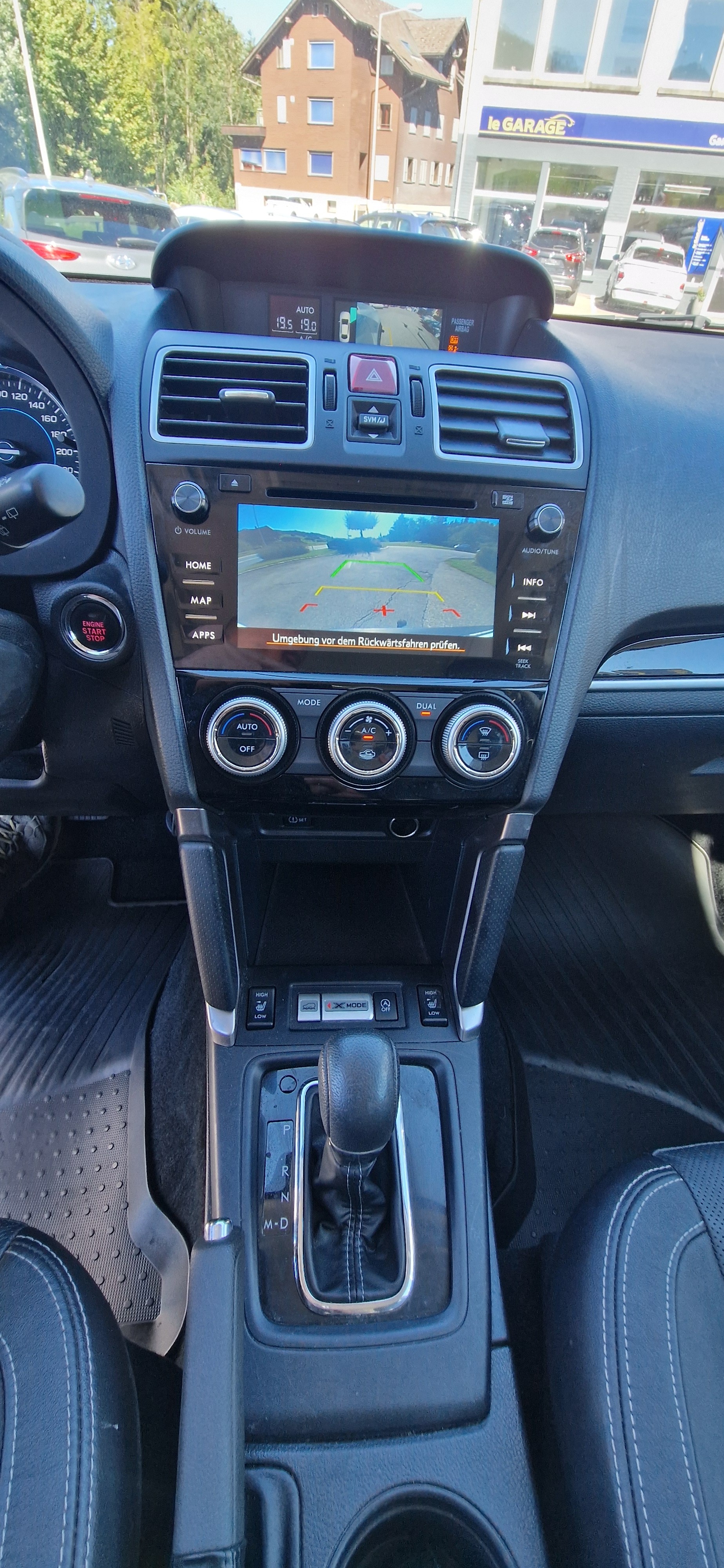 SUBARU Forester 2.0i Swiss Plus Lineartronic-image-10