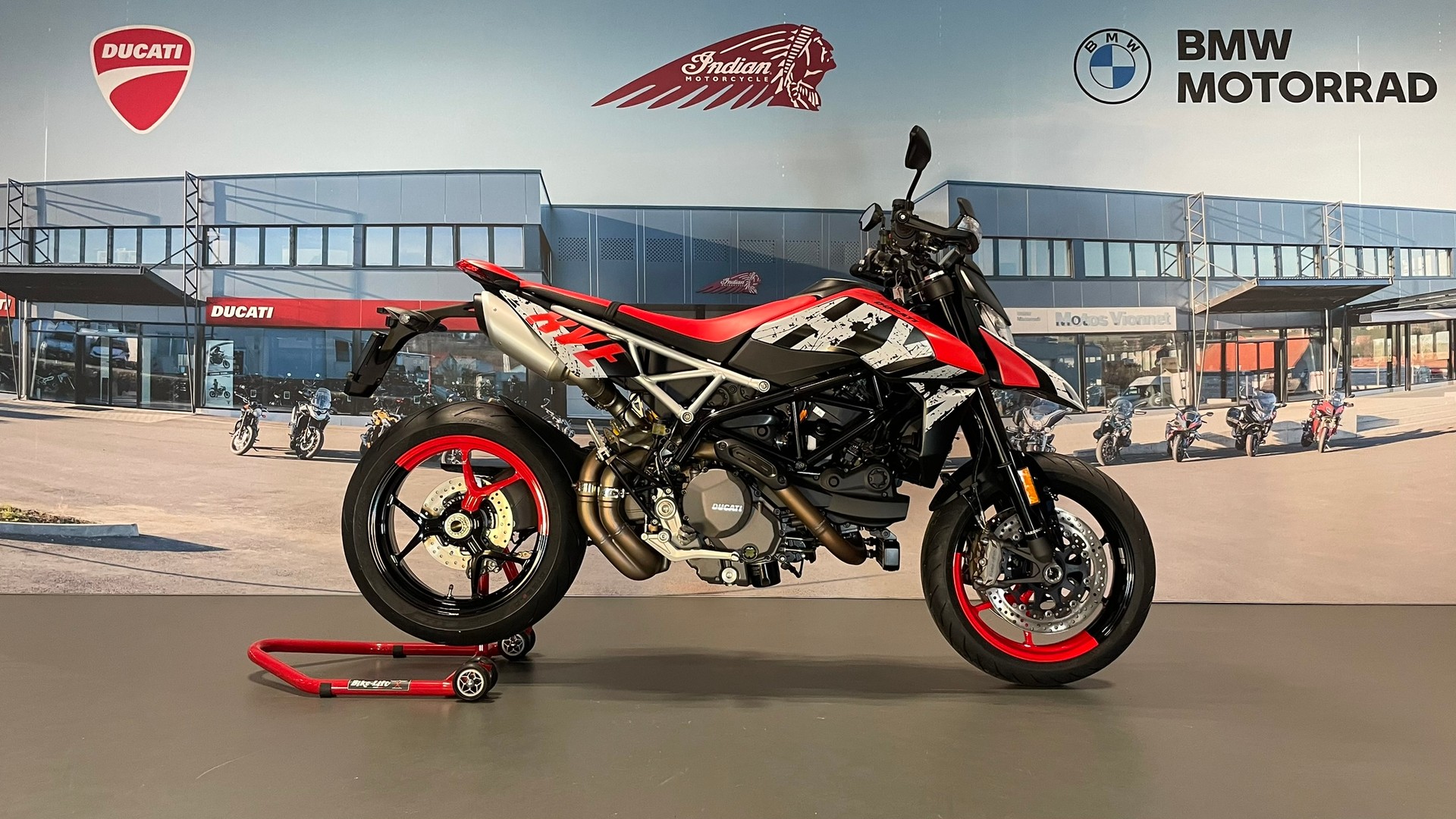 DUCATI Hypermotard 950 RVE (35kW)-image-5