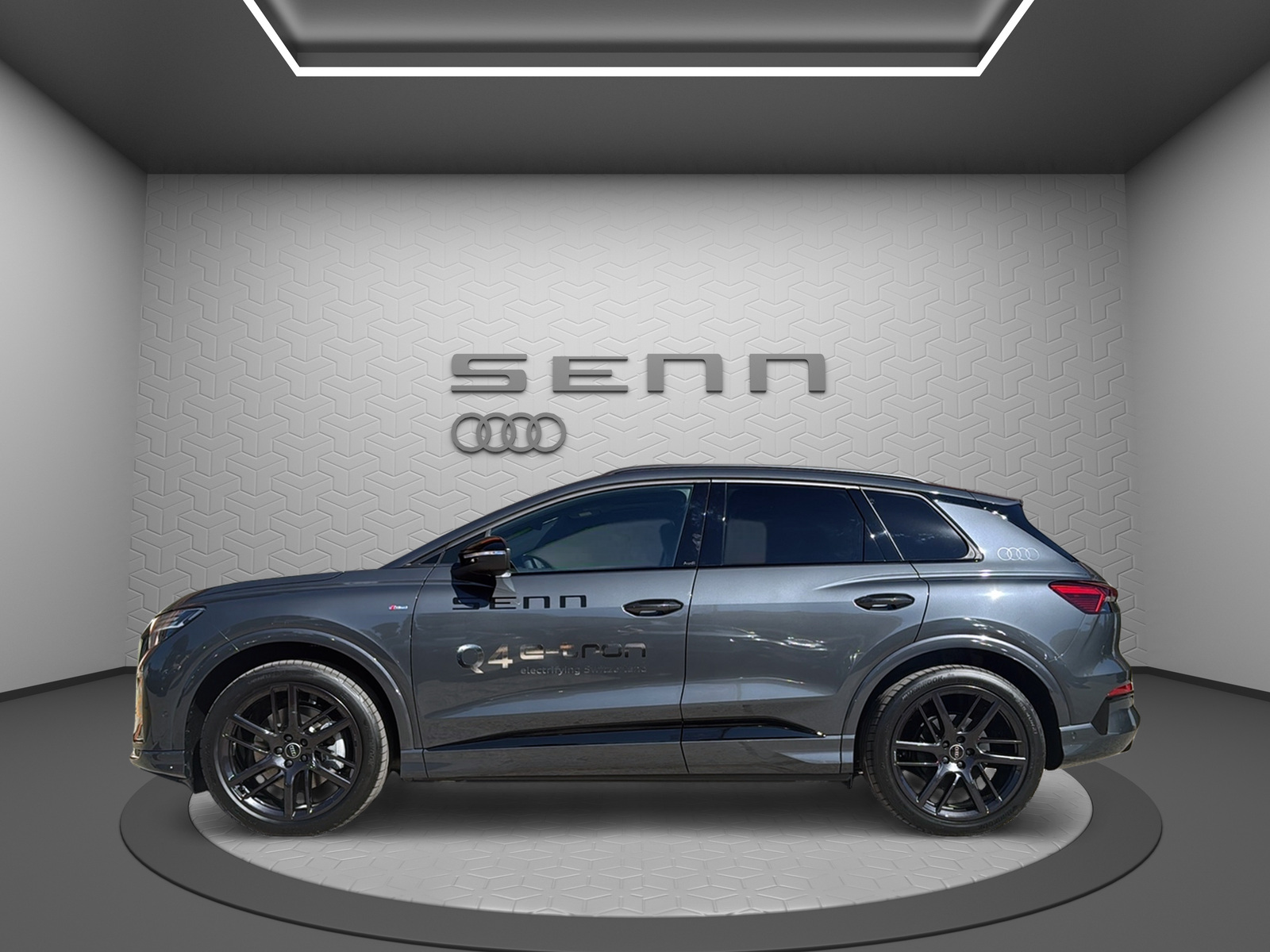 AUDI Q4 e-tron SUV quattro performance-showroom-element-1