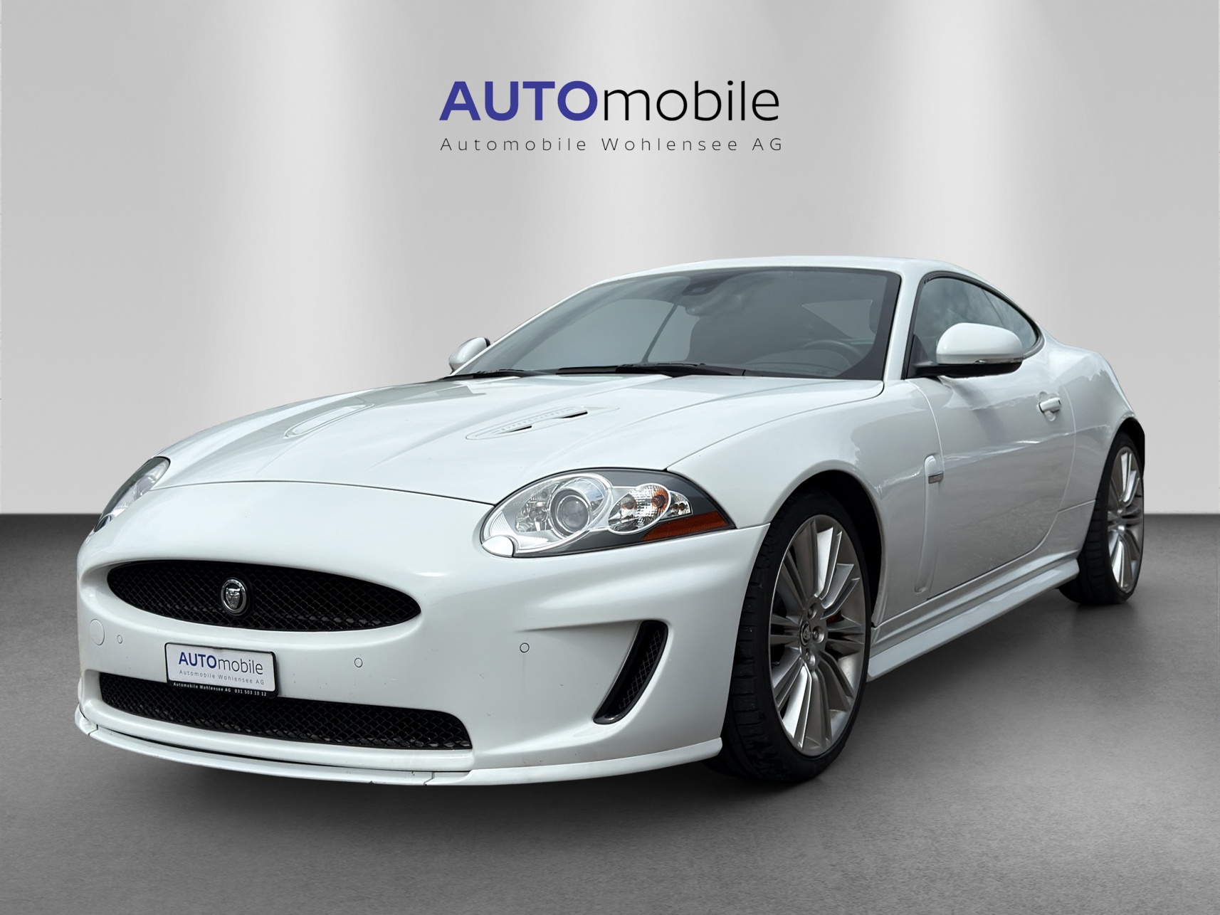 JAGUAR XKR 5.0 V8 SC Special Edition Automatic-showroom-element-1