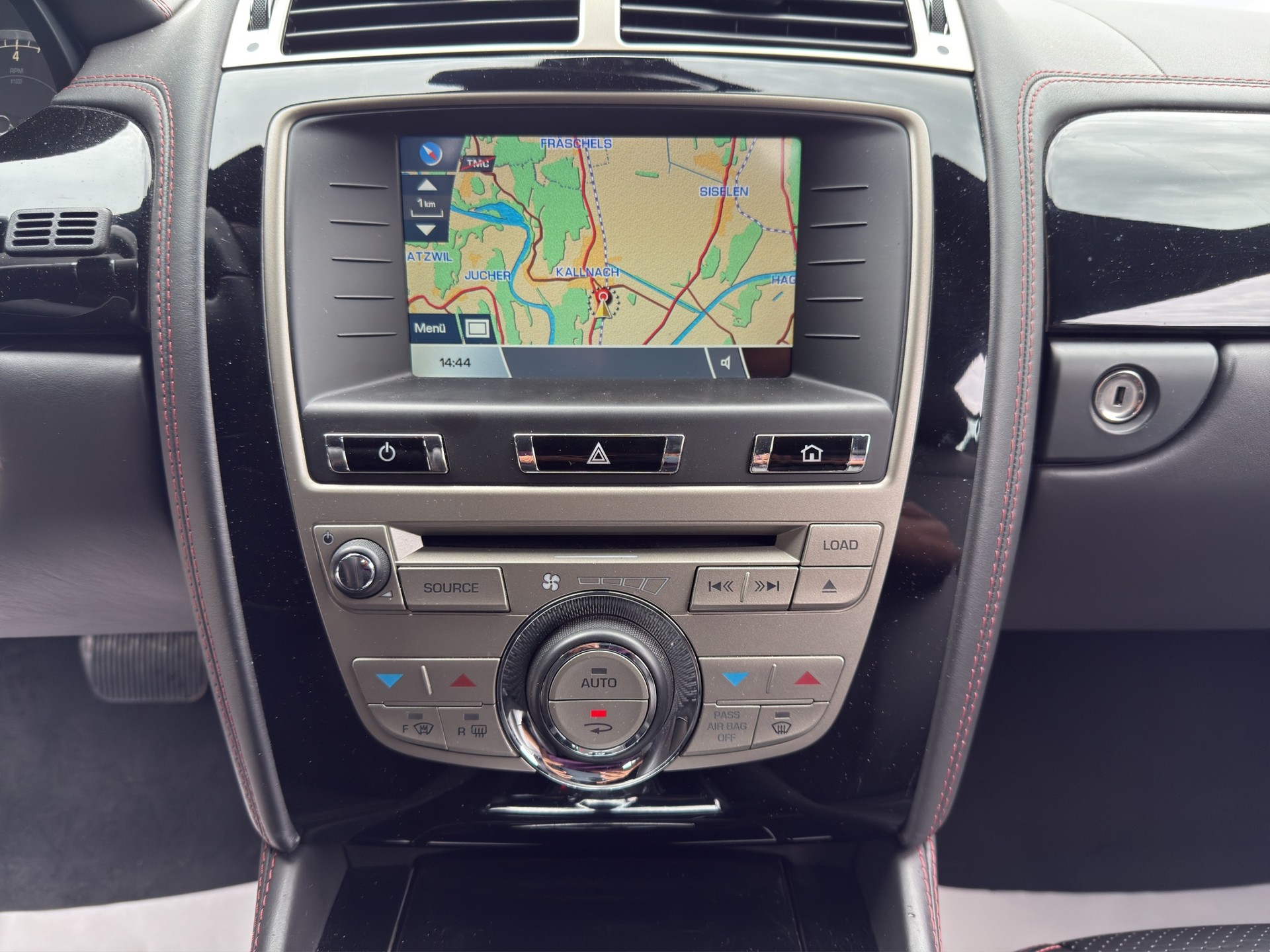 JAGUAR XKR 5.0 V8 SC Special Edition Automatic-image-11
