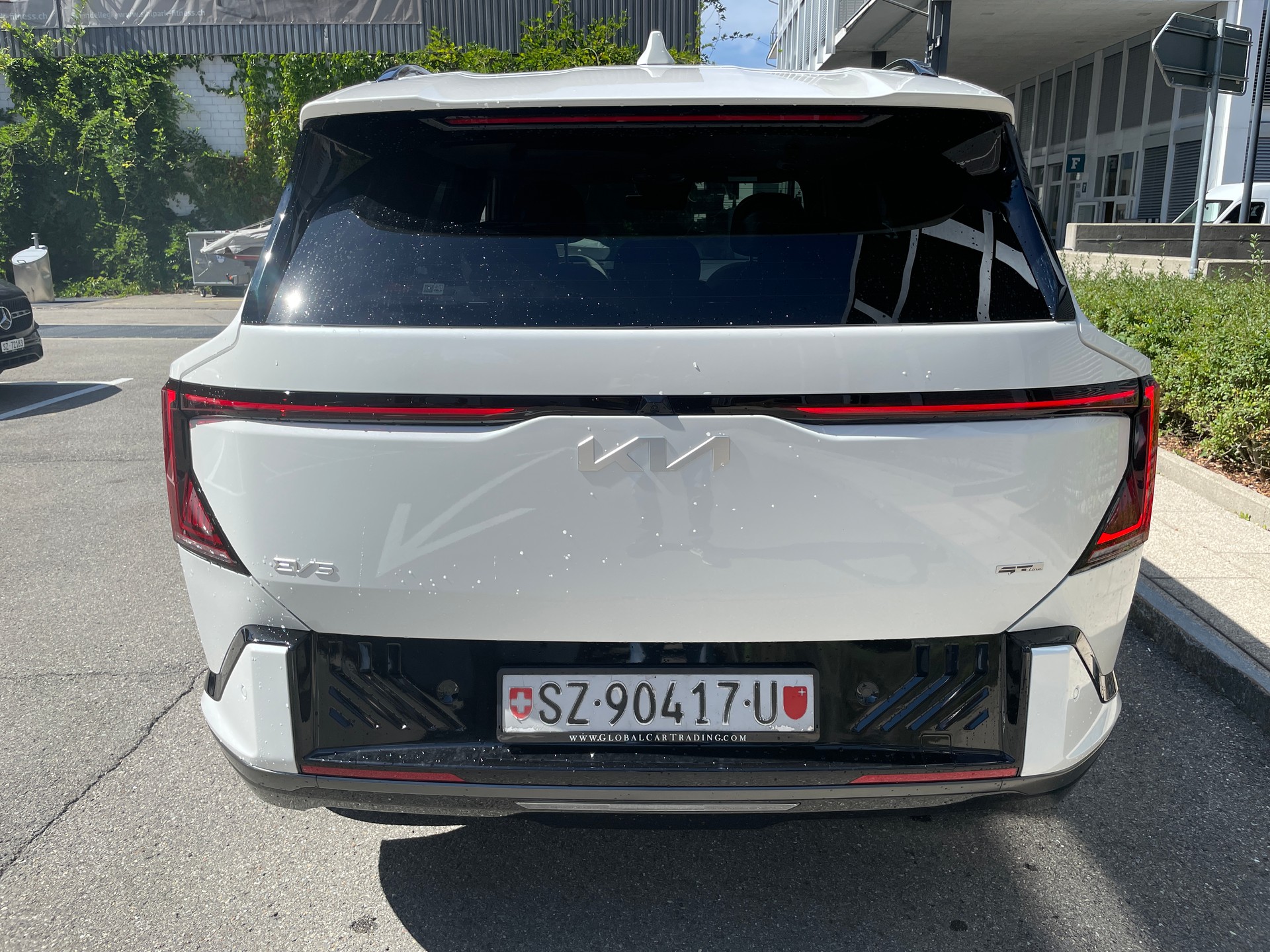 KIA EV5 81,4 kWh GT Line 4x4 mit GT-Line Pack und Panorama-showroom-element-3