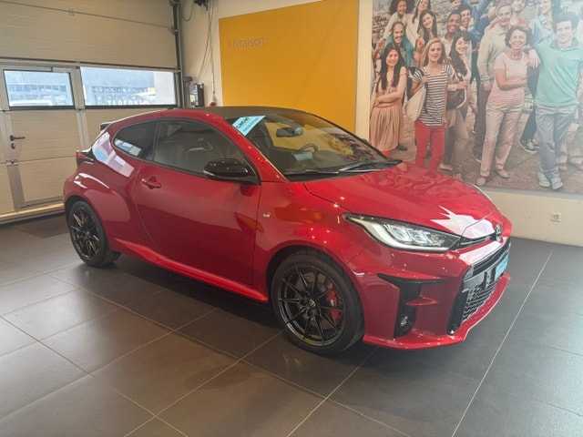 TOYOTA Yaris 1.6 GR Sport