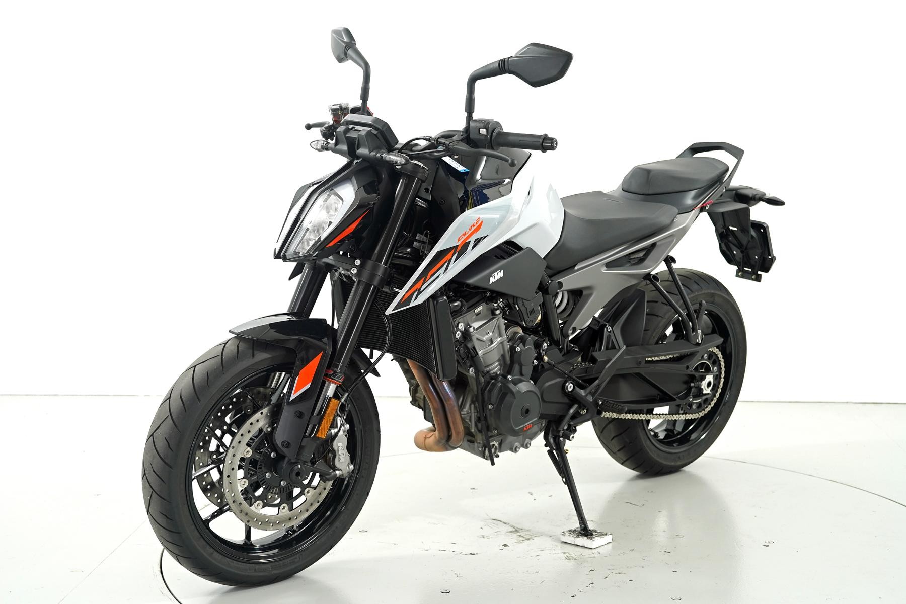 KTM 790 Duke L ABS-image-2