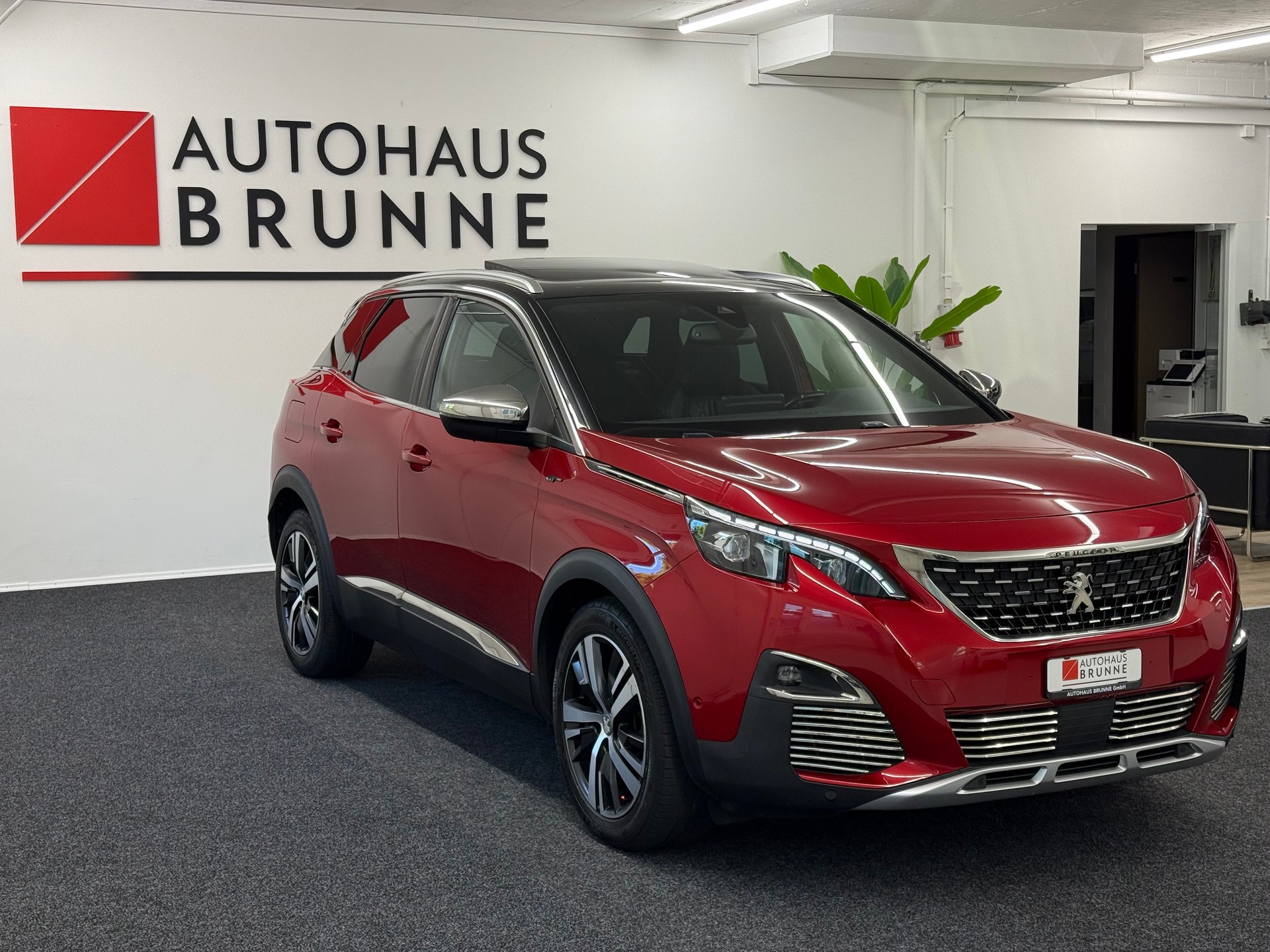 PEUGEOT 3008 2.0 BlueHDi GT STT AHK-showroom-element-2