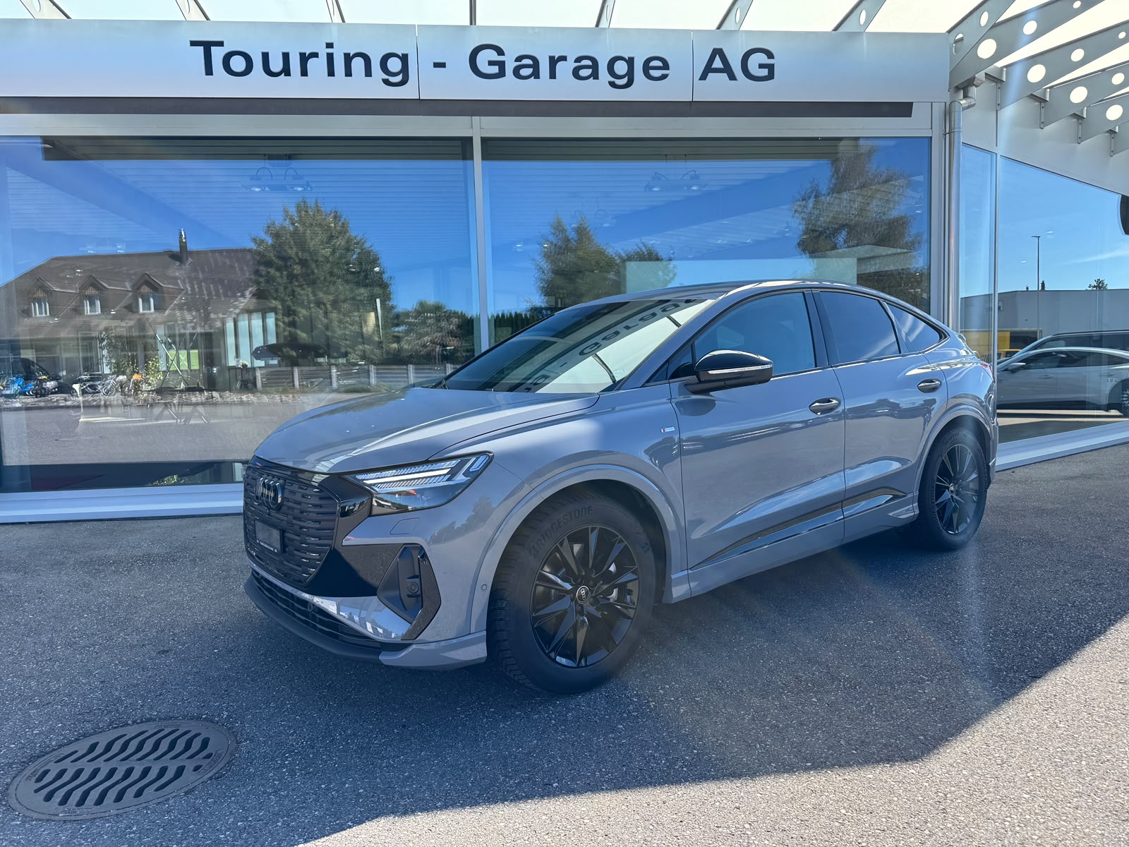 AUDI Q4 Sportback e-tron 45 Edition Swiss Ski quattro / 4x4 mit Black Edition & S-line Packet