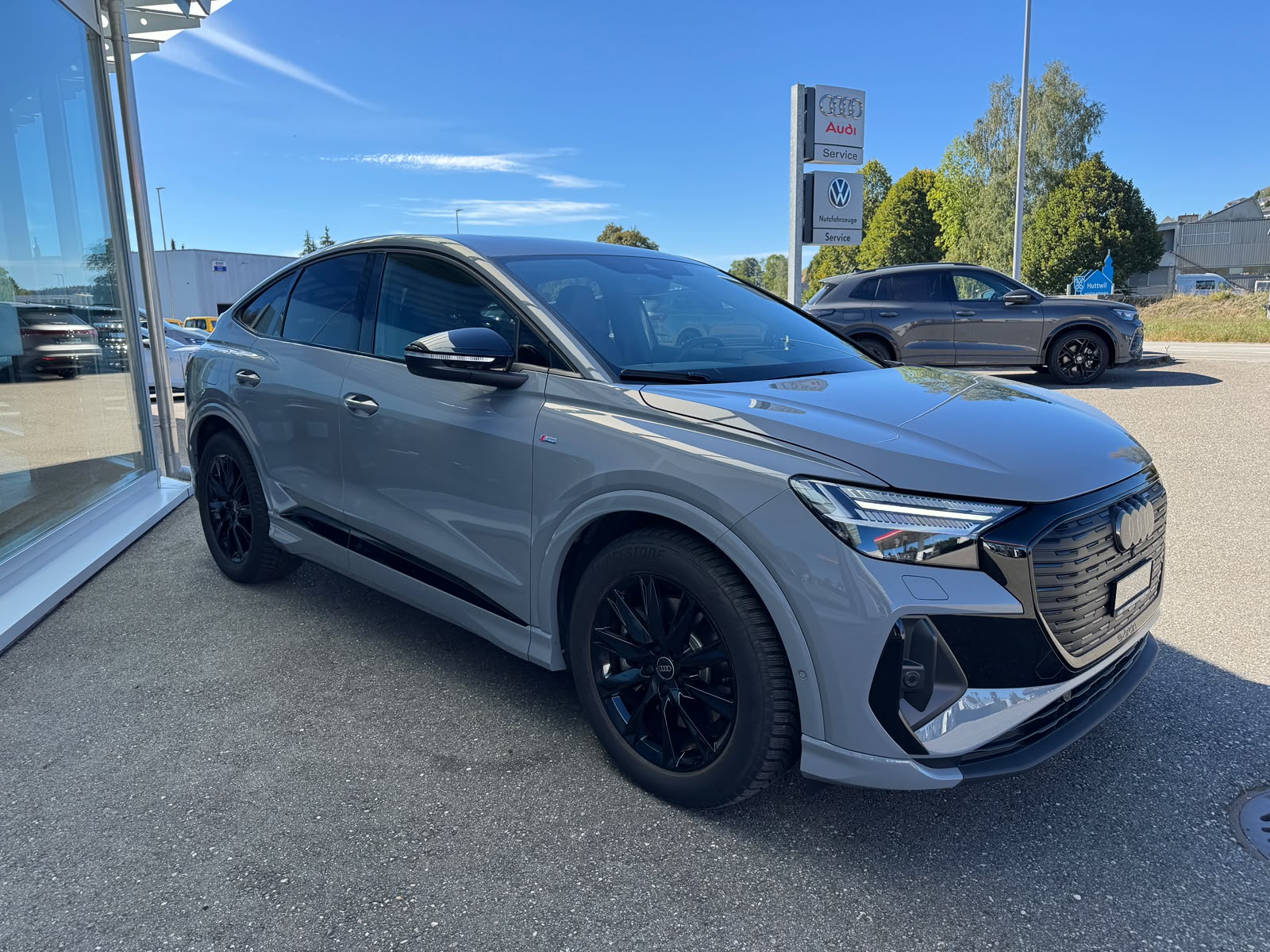 AUDI Q4 Sportback e-tron 45 Edition Swiss Ski quattro / 4x4 mit Black Edition & S-line Packet-image-8