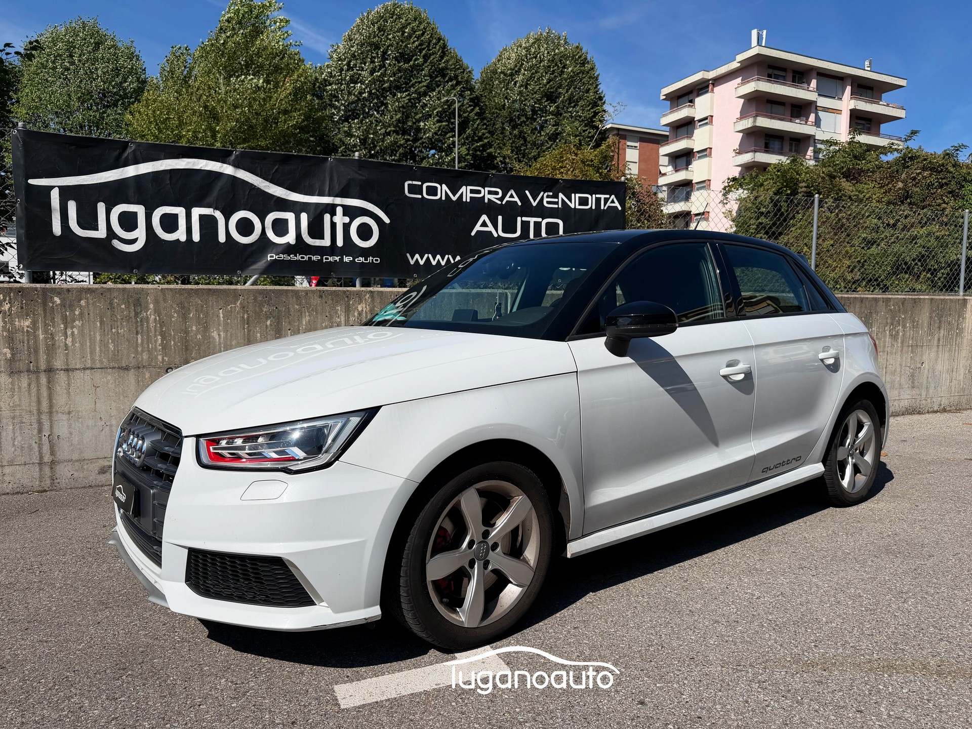 AUDI S1 Sportback 2.0 TFSI Sport quattro-image-1