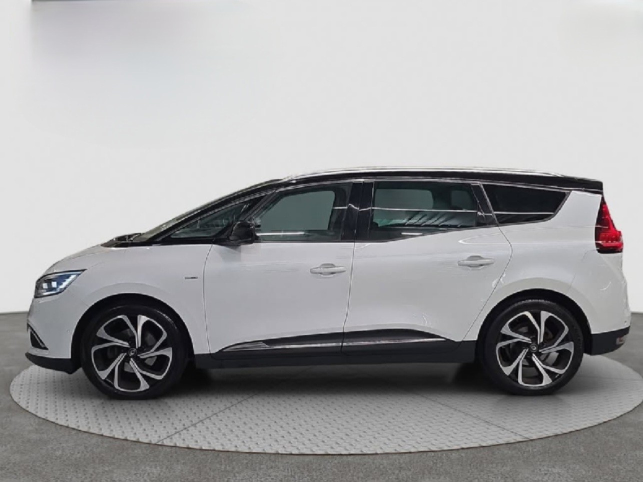 RENAULT 1.6 dCi 160 Bose EDC 7-Sitzer-image-3