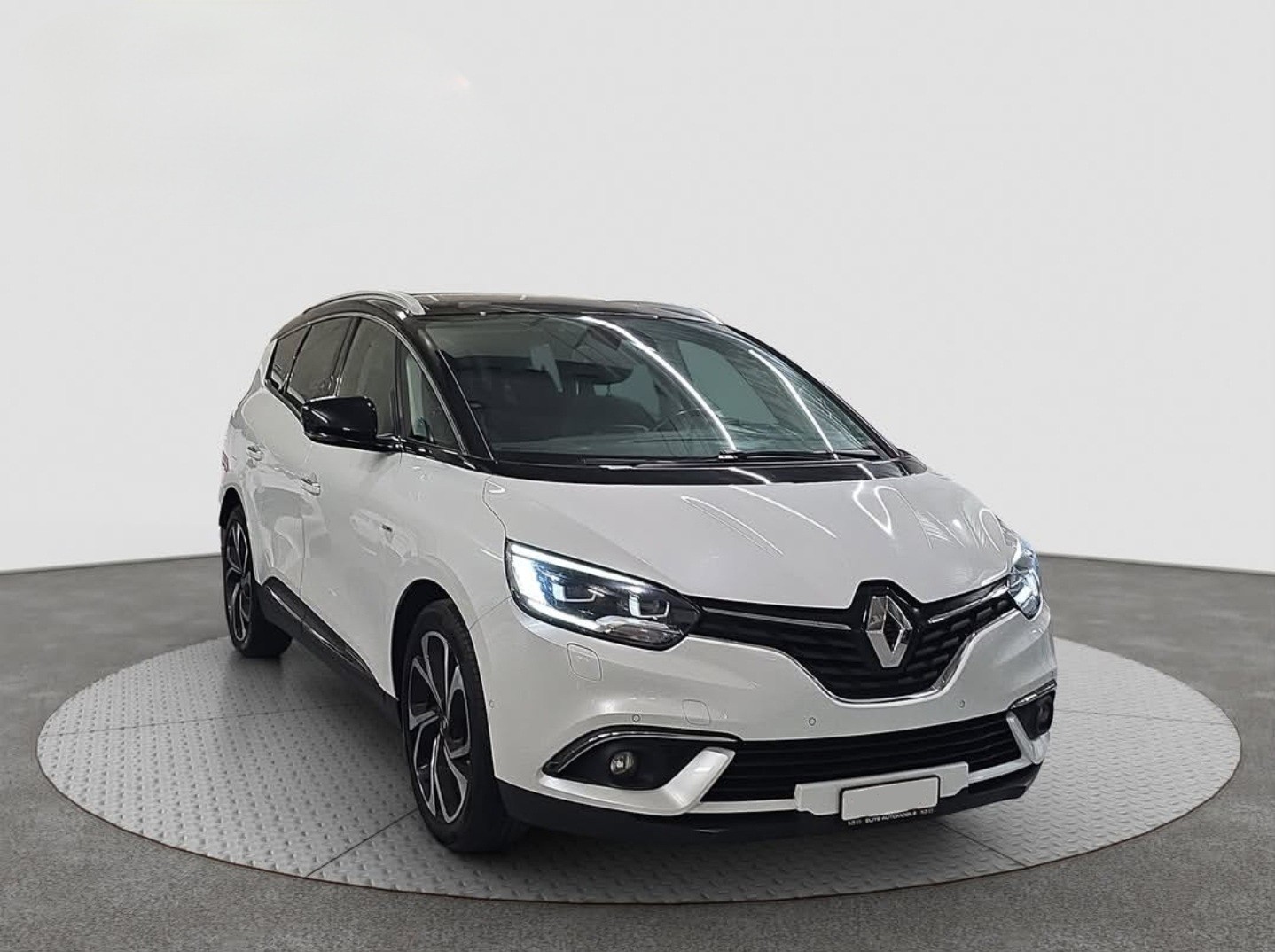 RENAULT 1.6 dCi 160 Bose EDC 7-Sitzer-image-2