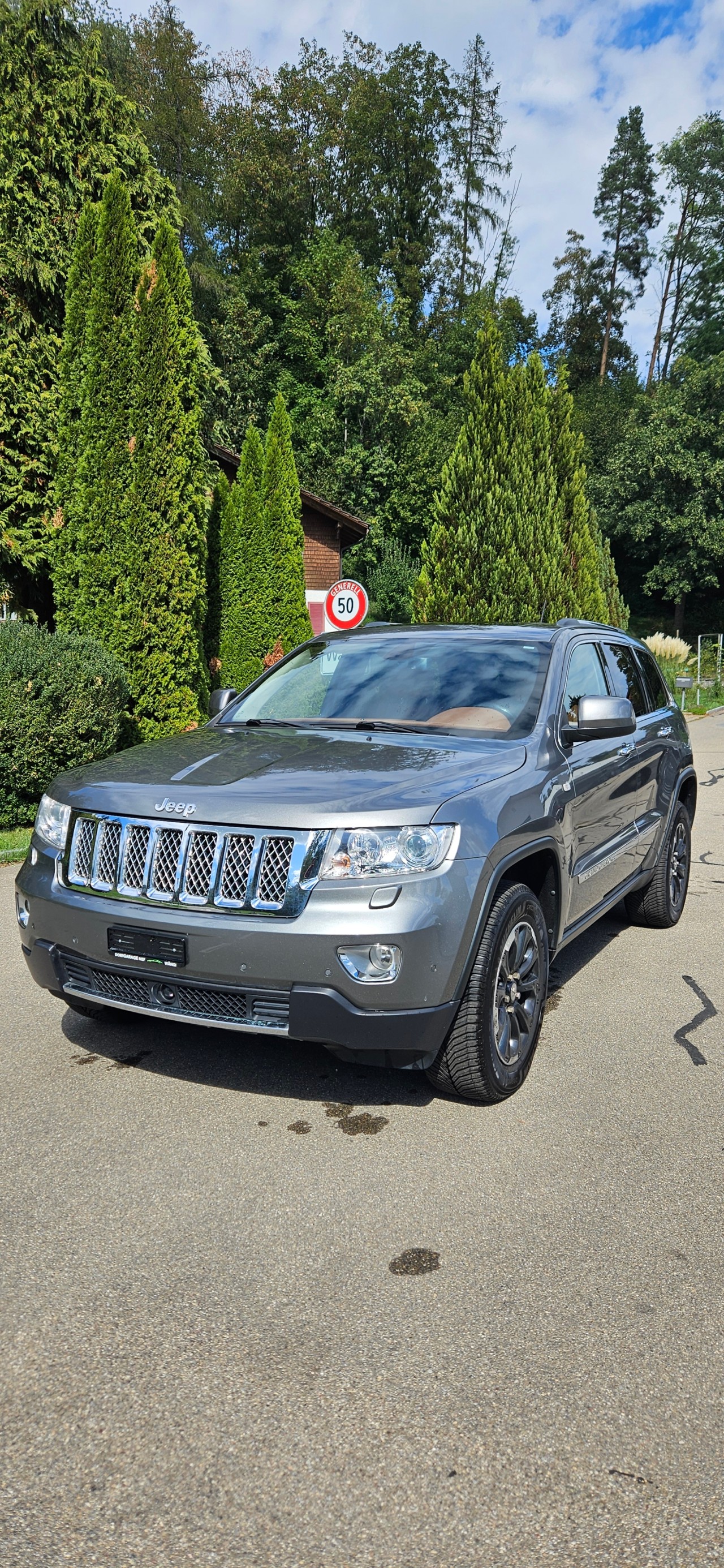 JEEP Grand Cherokee 3.0 CRD Overland Automatic-showroom-element-1