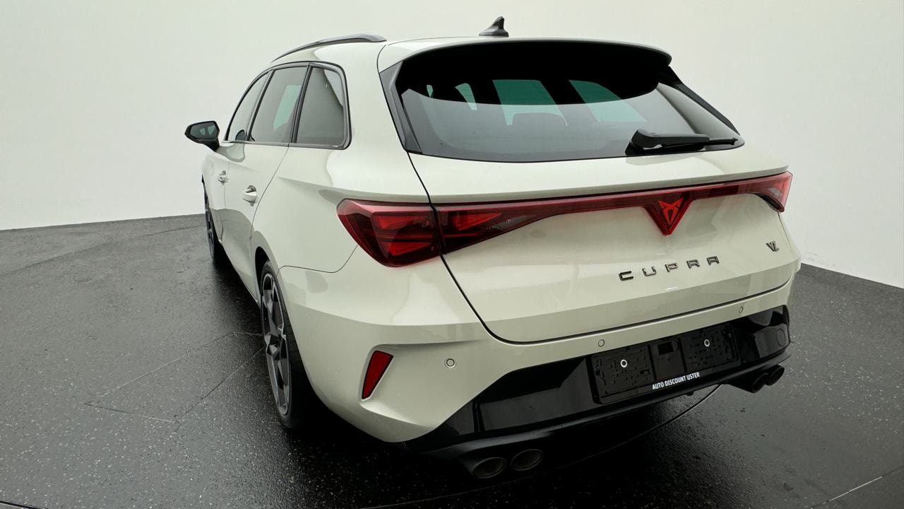 CUPRA LEON ST 2.0 TSI VZ DSG 4Drive-showroom-element-2