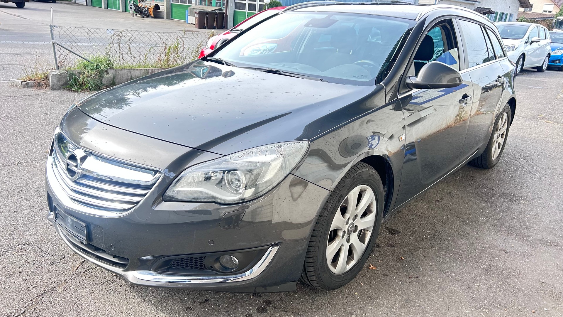 OPEL Insignia Sports Tourer 1.6 Turbo Cosmo Automatic