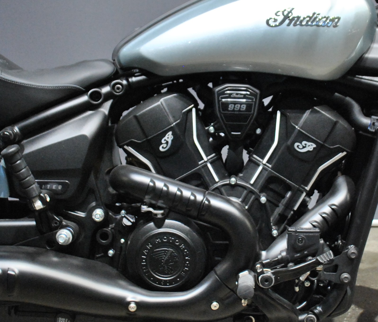 INDIAN Scout Sixty-image-5