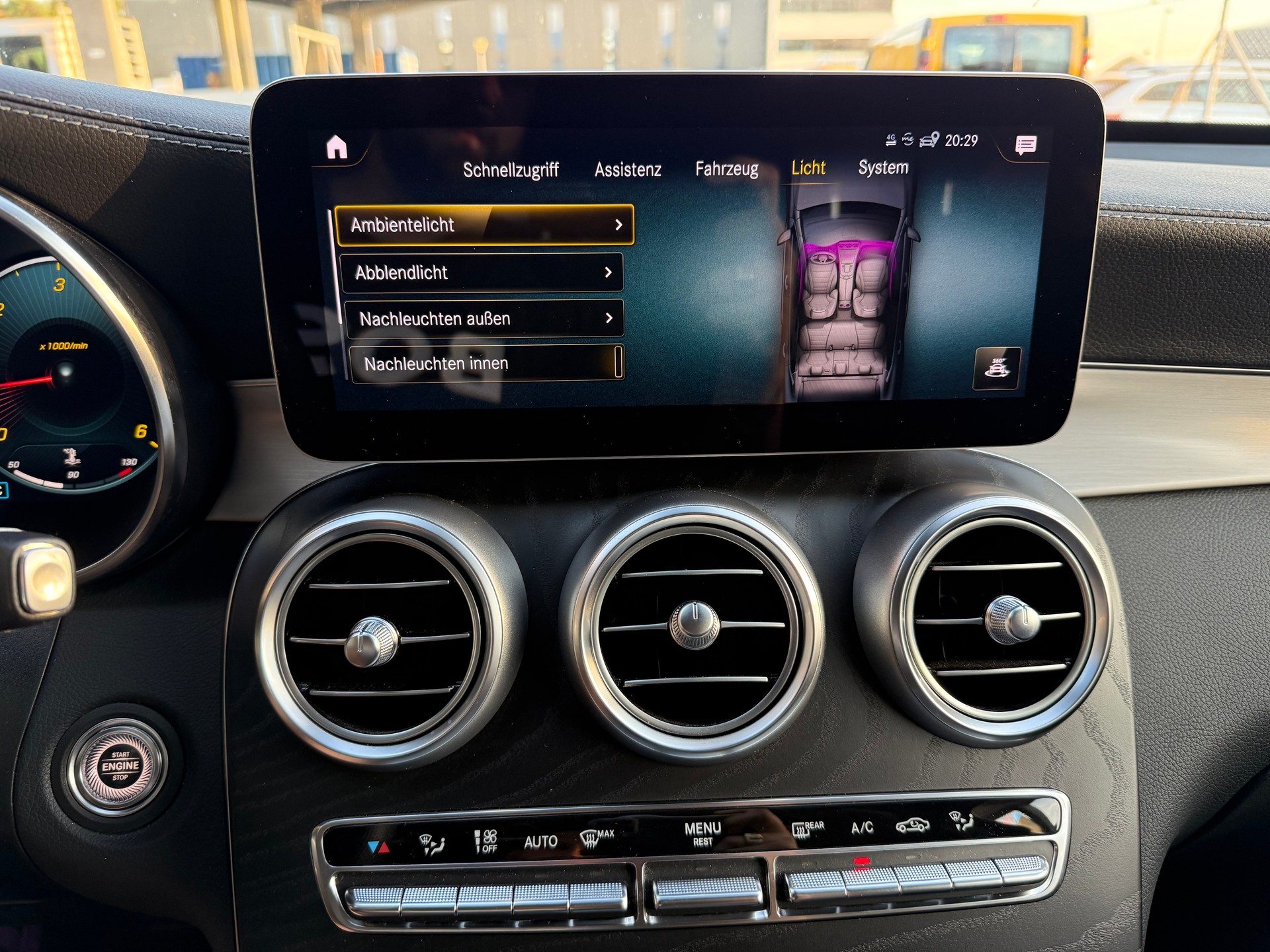 MERCEDES-BENZ GLC Coupé 300 d AMG Line 4Matic 9G-Tronic-image-15