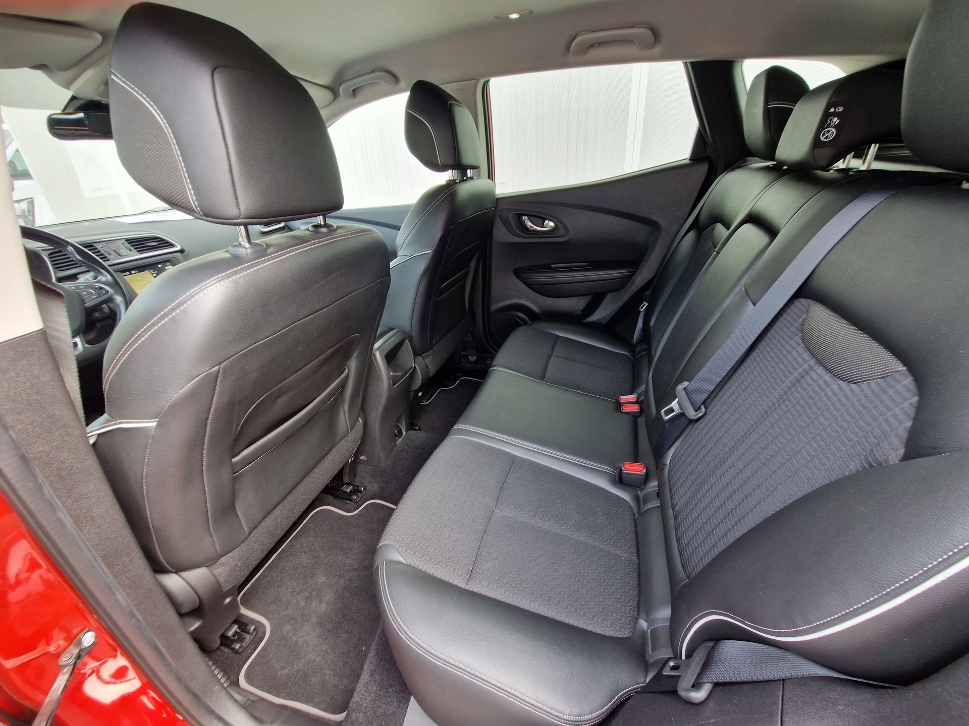 RENAULT Kadjar 1.5 dCi Bose-image-4