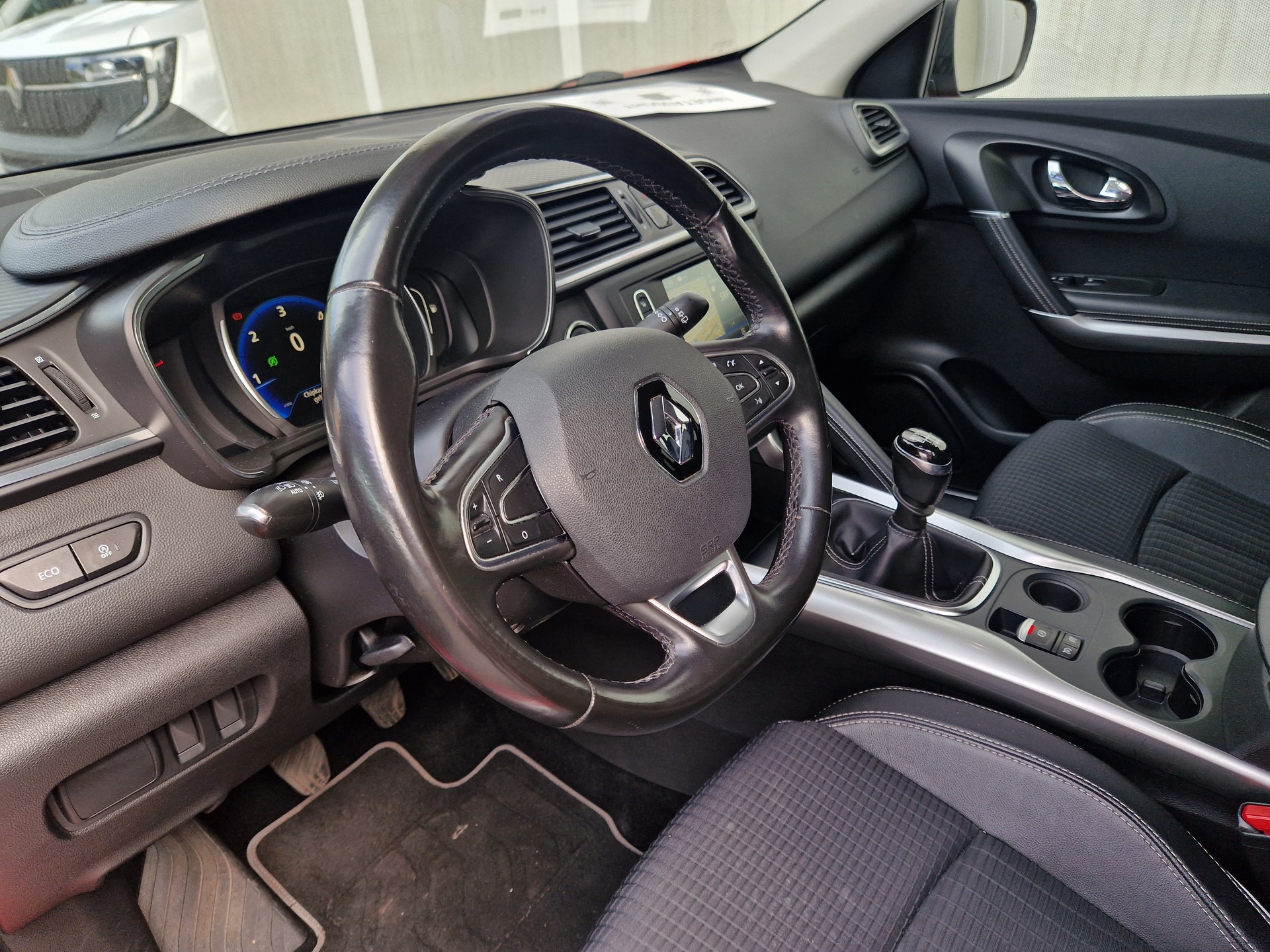 RENAULT Kadjar 1.5 dCi Bose-image-5