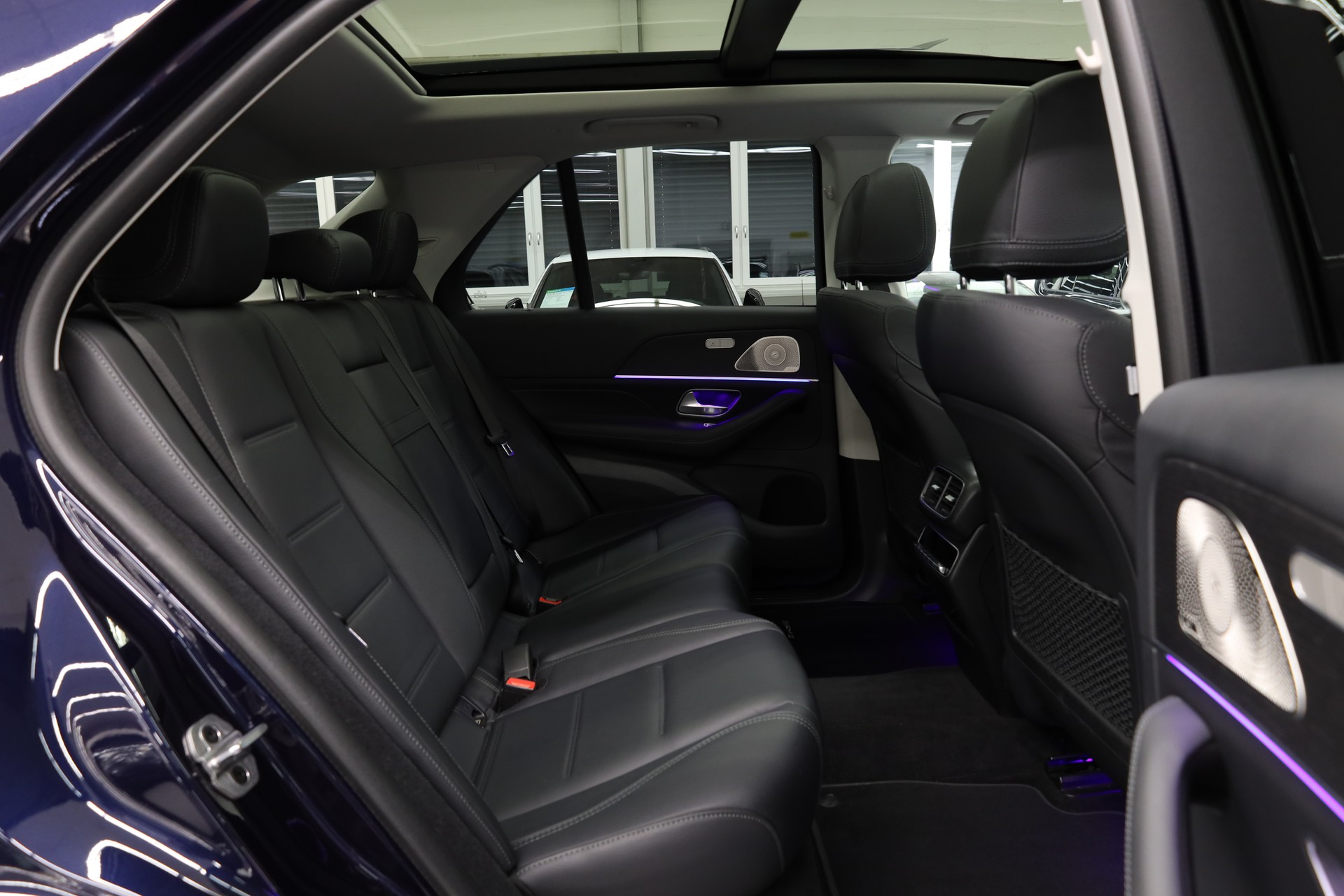 MERCEDES-BENZ GLE 350 de AMG Line 4matic-image-25