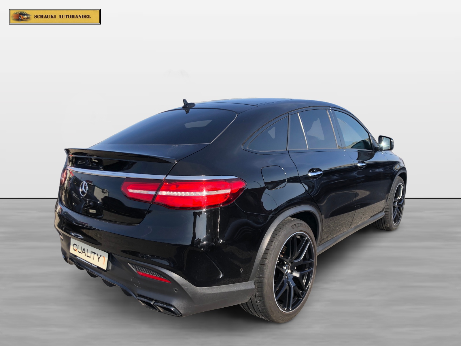 MERCEDES-BENZ GLE Coupé 63 AMG 4Matic Speedshift-showroom-element-3