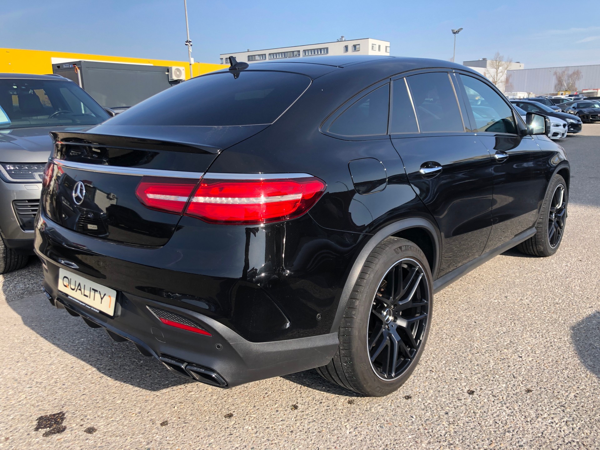 MERCEDES-BENZ GLE Coupé 63 AMG 4Matic Speedshift-showroom-element-3