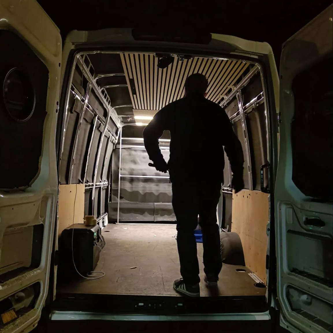 IVECO 35 S 16 A8 V-image-7