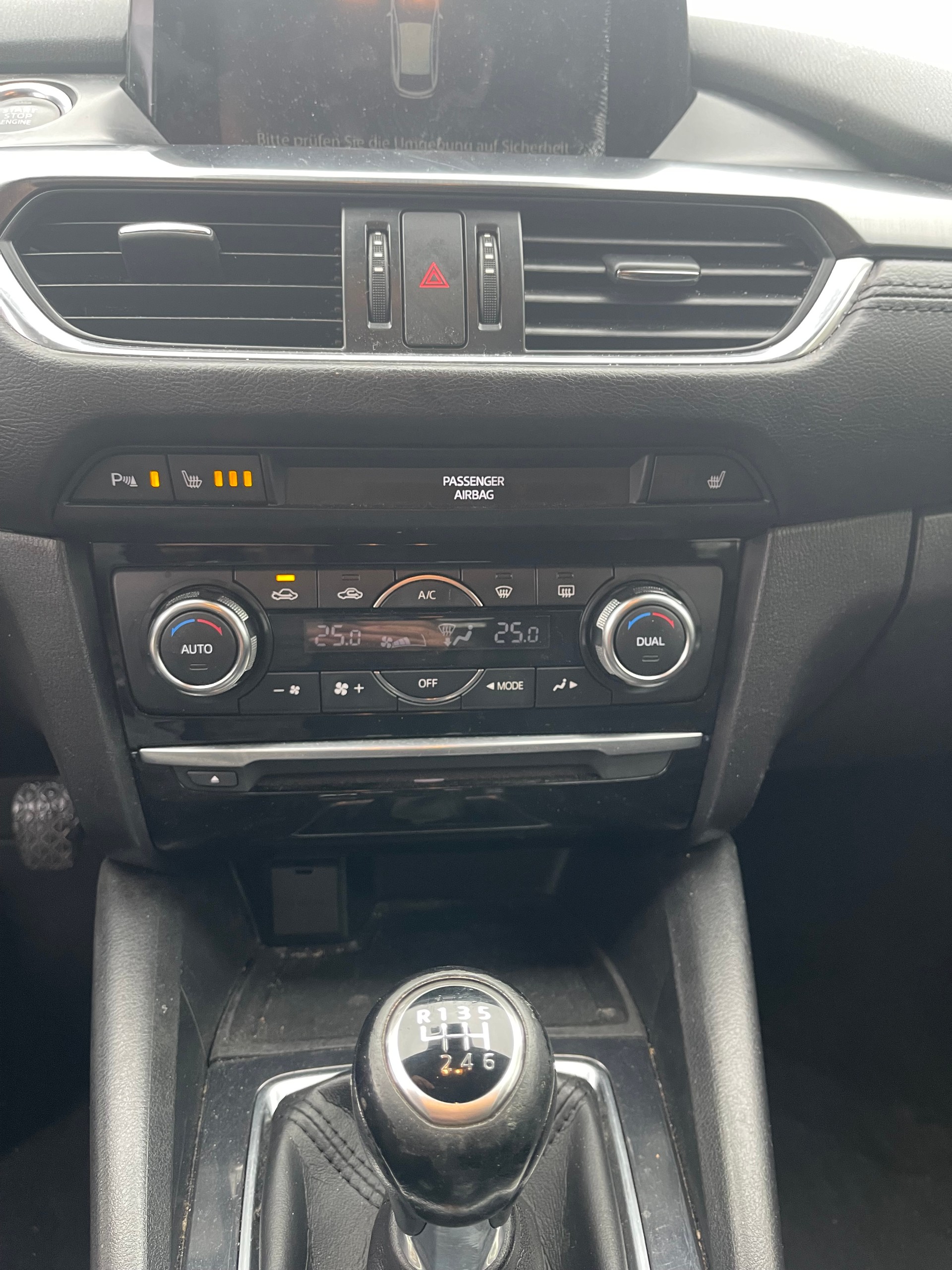 MAZDA 6 Sportwagon 2.2 D 16V Ambition AWD Skyactive-D-image-11