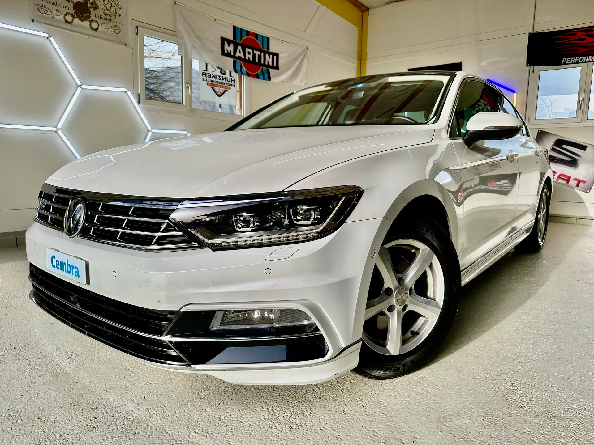 VW Passat 2.0 TSI BMT Sport DSG-image-1