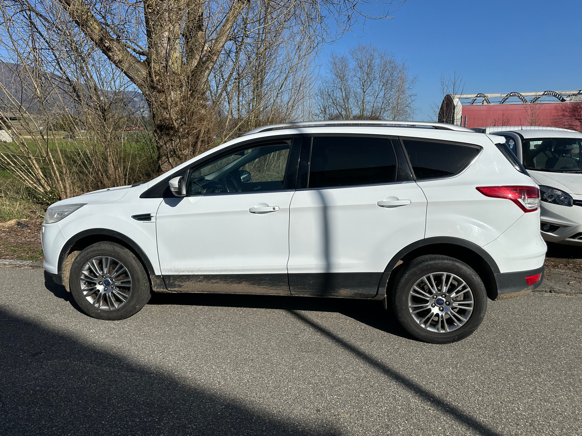 FORD Kuga 2.0 TDCi Carving 4WD PowerShift-image-5