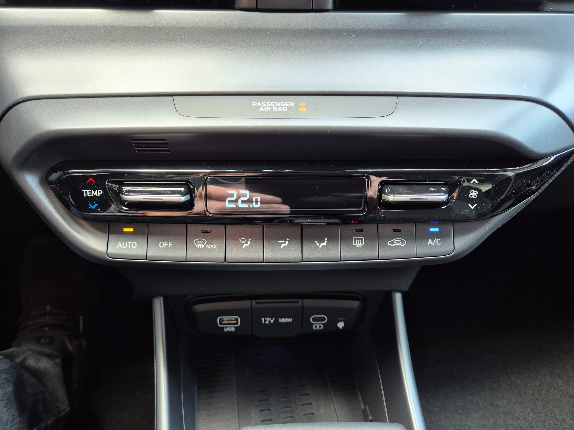 HYUNDAI i20 1.0 T-GDi Vertex DCT-image-11