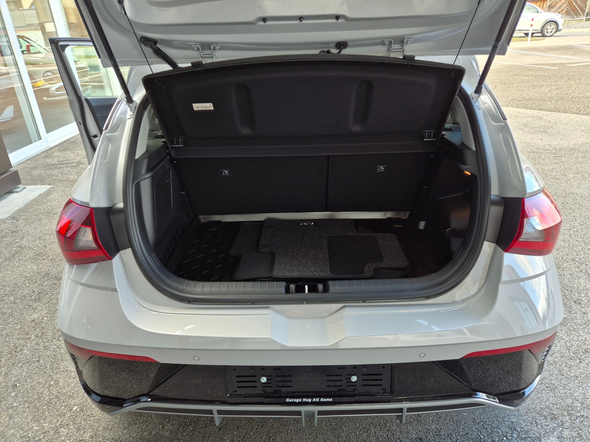 HYUNDAI i20 1.0 T-GDi Vertex DCT-image-15