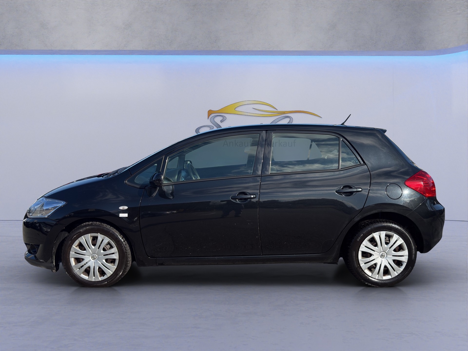 TOYOTA Auris 1.4 Linea Terra-showroom-element-2