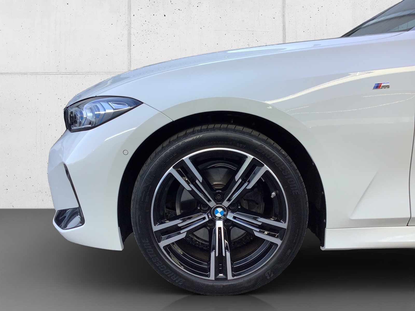 BMW 320d xDr 48V Tour M Sport-image-10