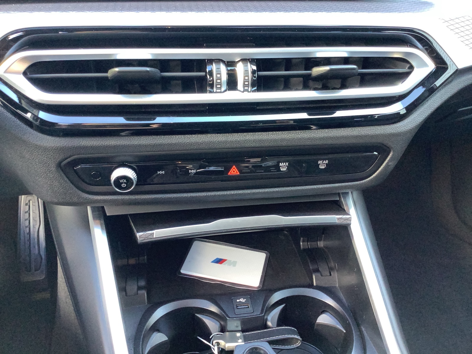 BMW 320d xDr 48V Tour M Sport-image-15