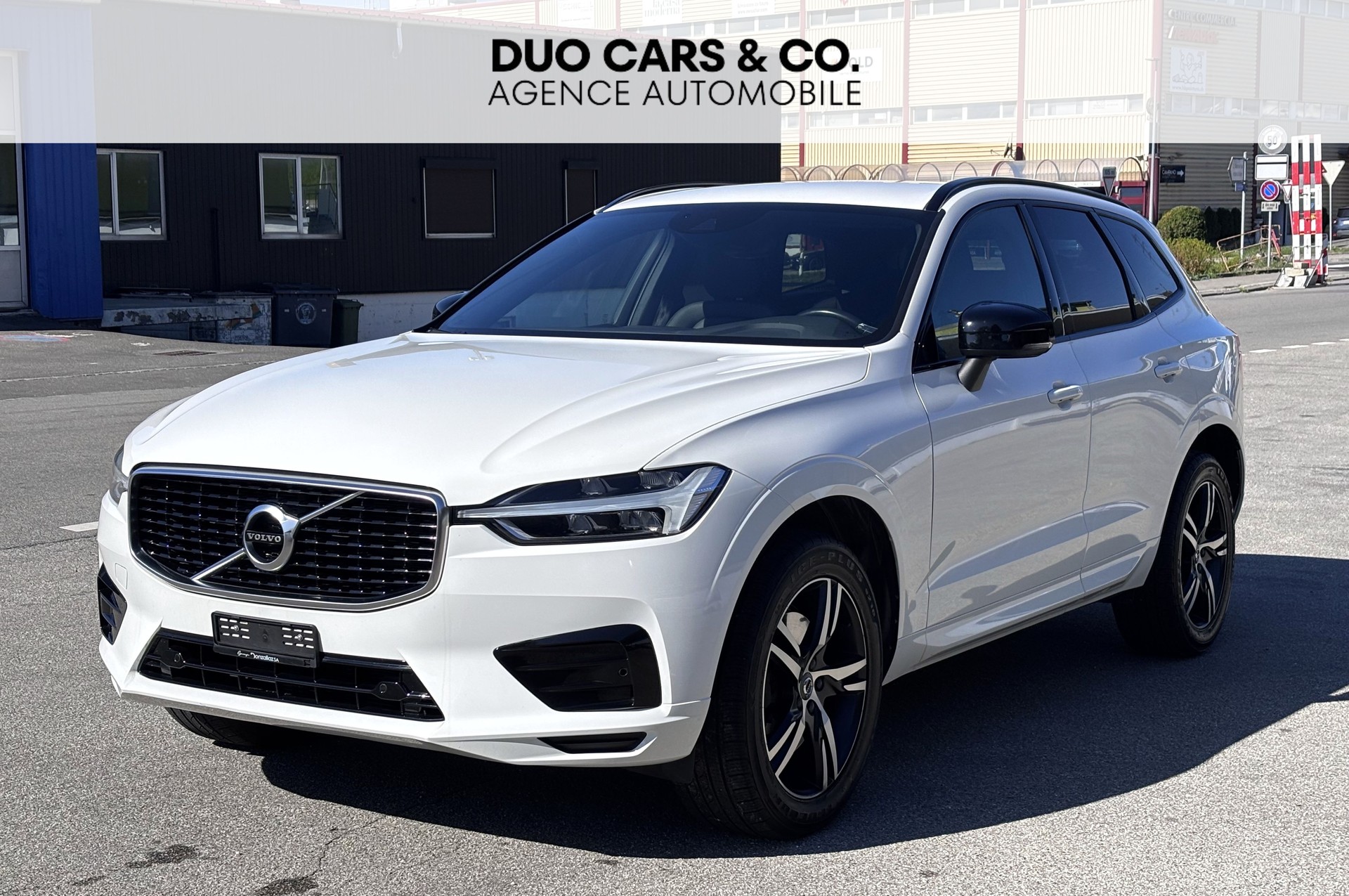 VOLVO XC60 B4 Diesel Mild Hybrid AWD R-Design Geartronic