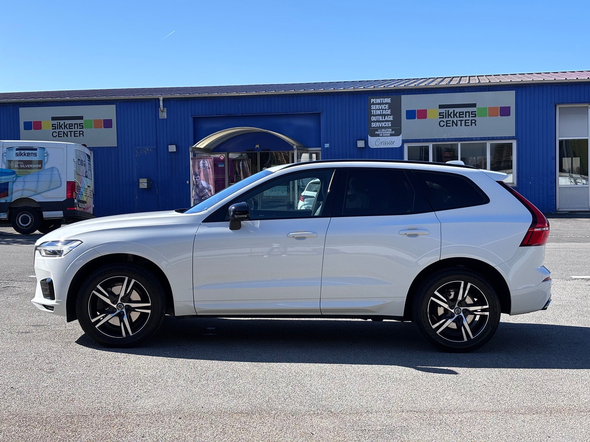 VOLVO XC60 B4 Diesel Mild Hybrid AWD R-Design Geartronic-showroom-element-3
