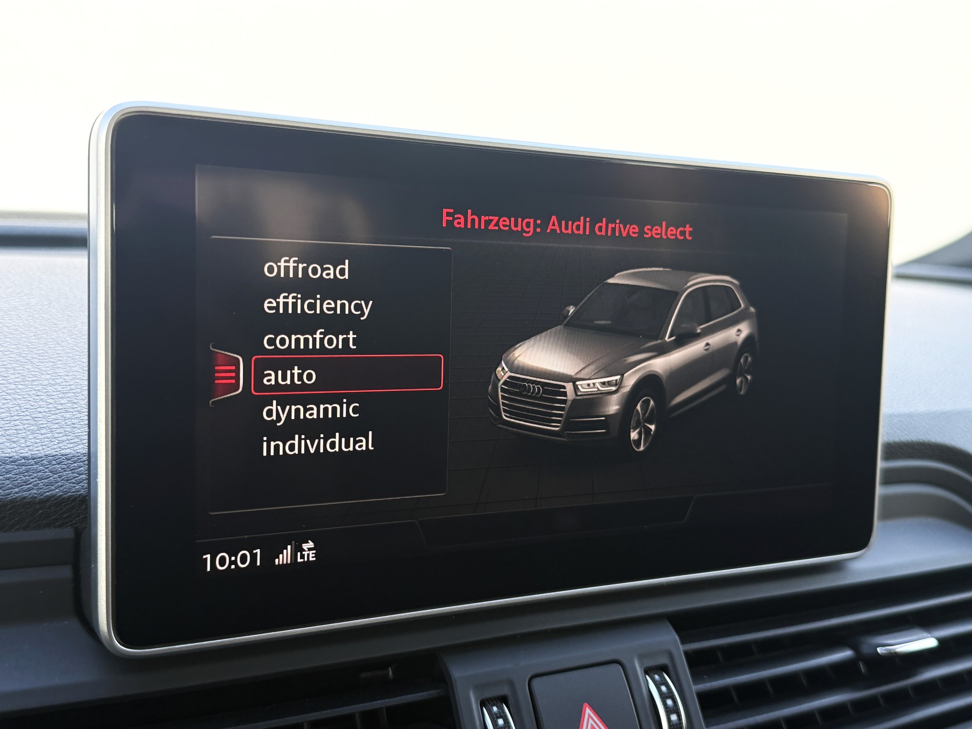 AUDI Q5 2.0 TDI sport quattro S-tronic-image-27