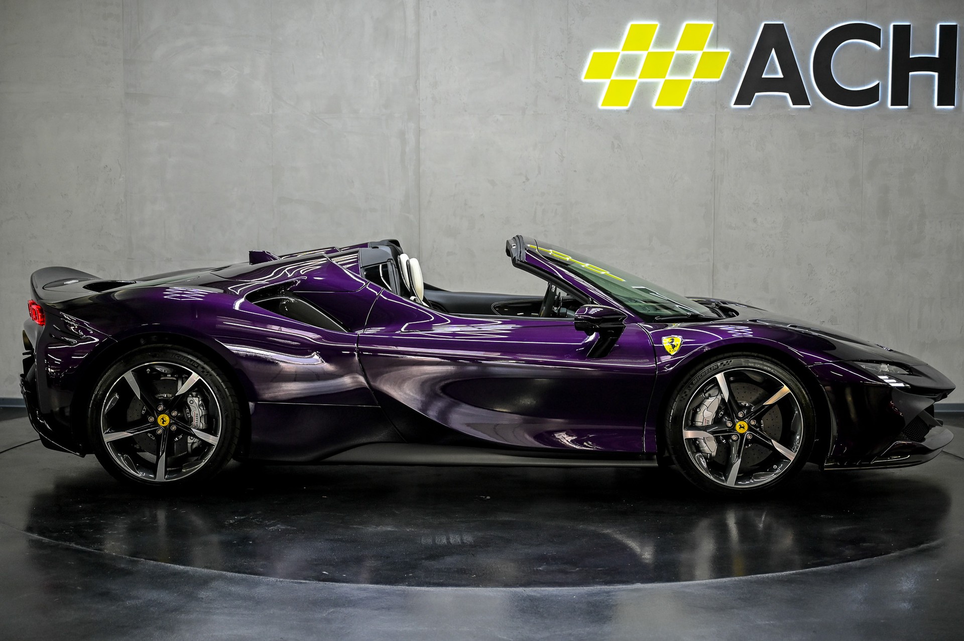 FERRARI SF90 Spider "Assetto Fiorano"-image-13