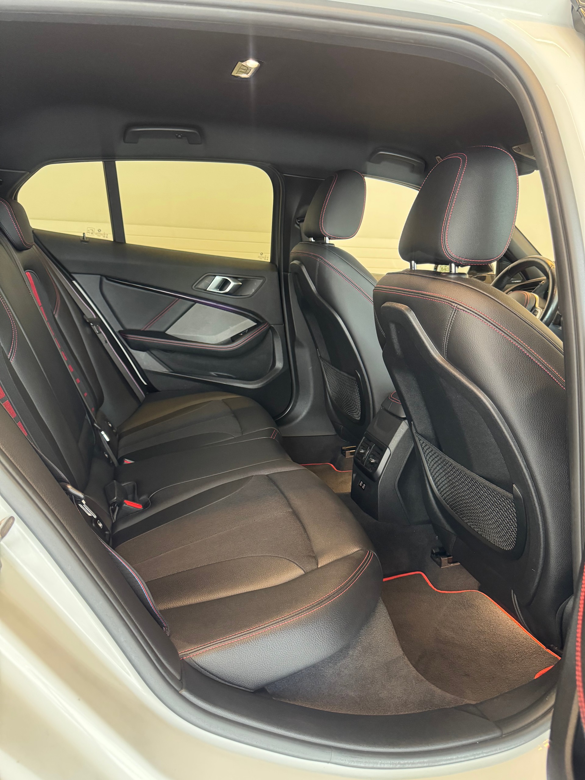 BMW 128ti Steptronic*CH-Fahrzeug*-image-13