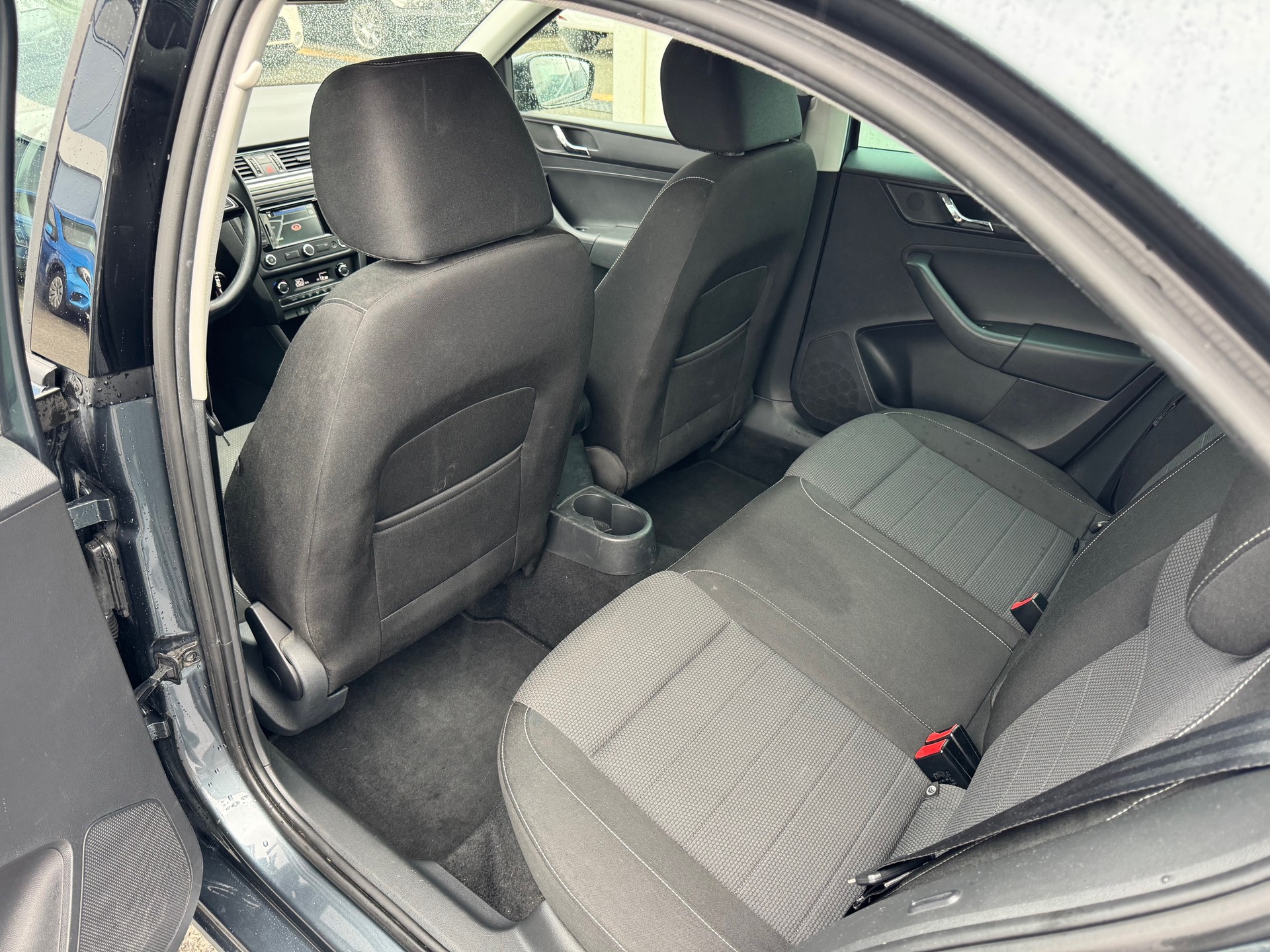 SKODA Rapid 1.2 TSI Elegance-image-9