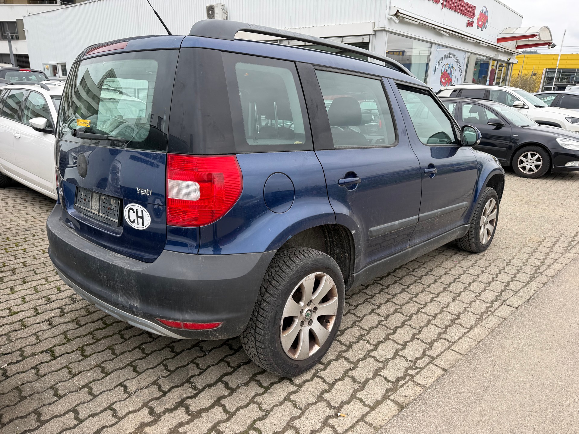 SKODA Yeti 1.8 TSI Entry 4x4-showroom-element-2