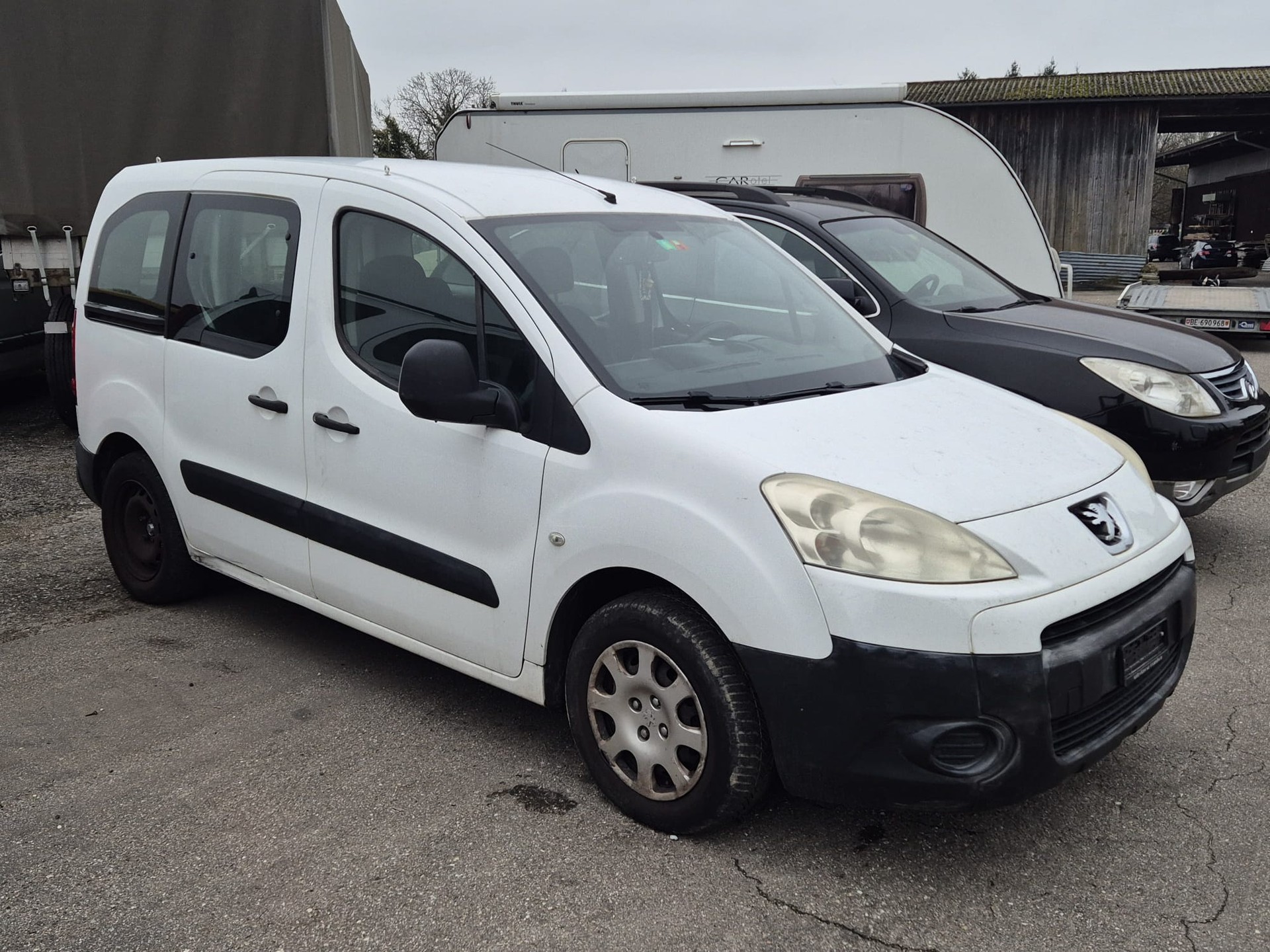 PEUGEOT Partner 1.6 Urban-image-1