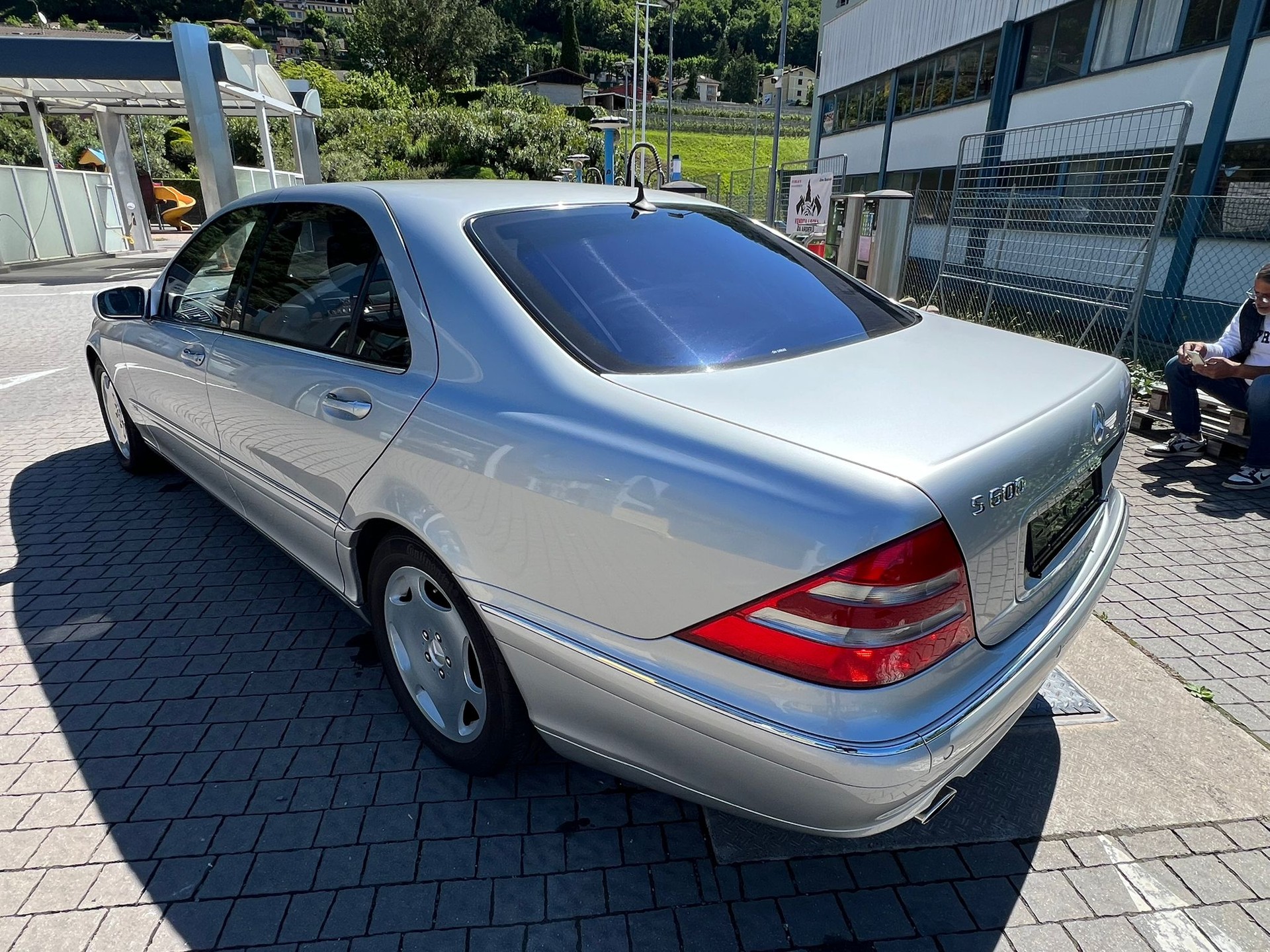 MERCEDES-BENZ S 600 L-image-5