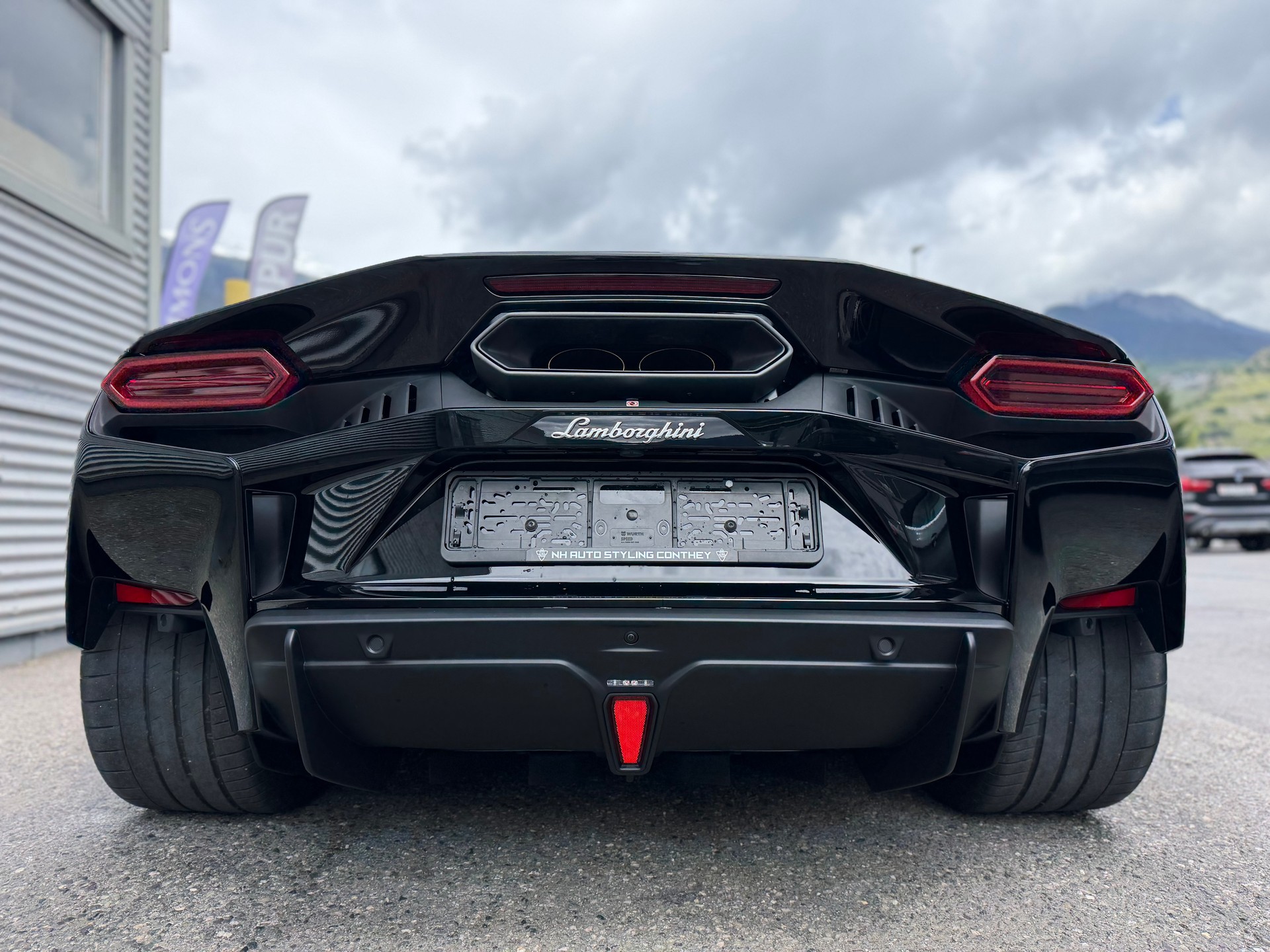 LAMBORGHINI TEMERARIO-image-4