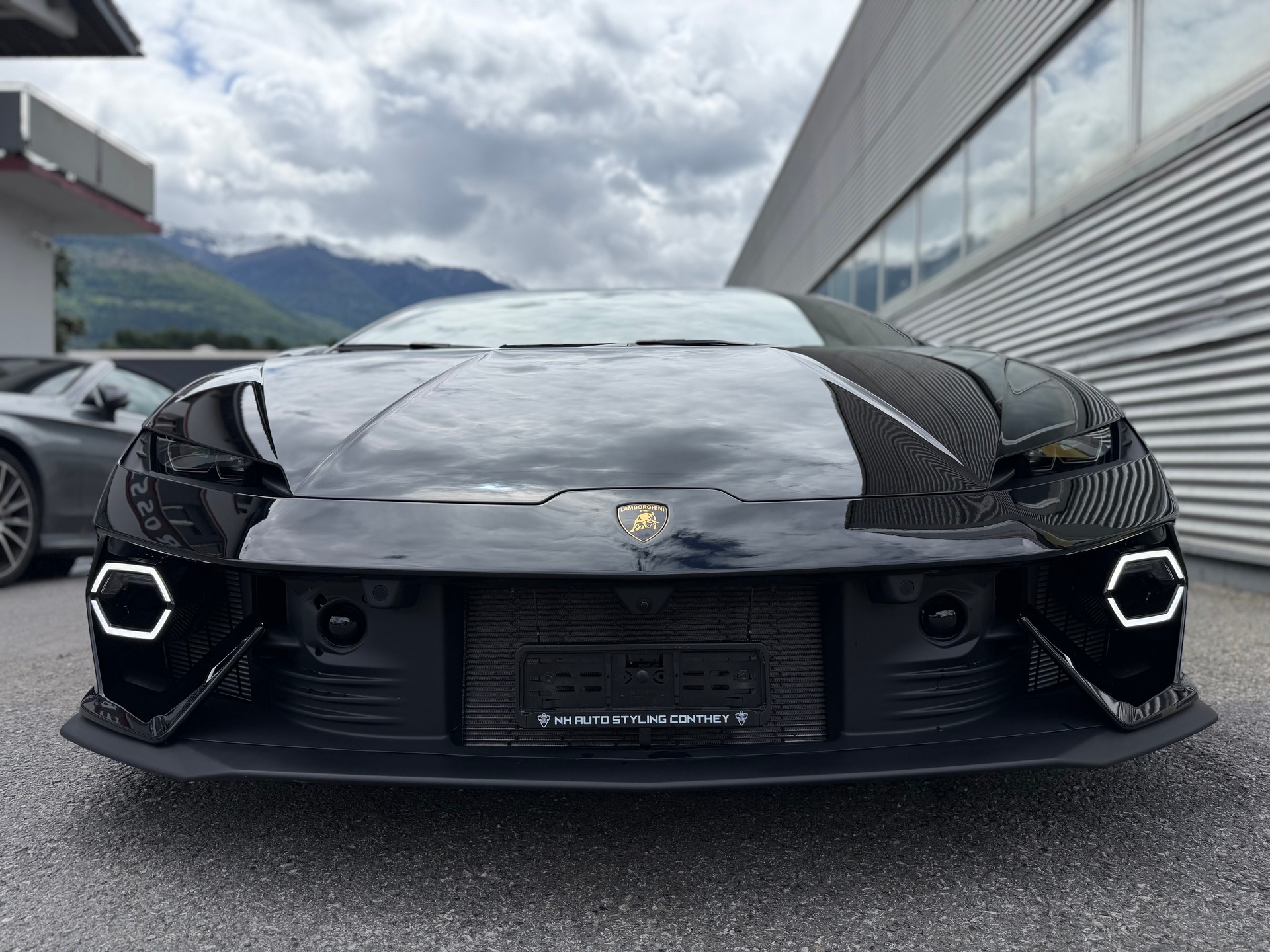 LAMBORGHINI TEMERARIO-image-1