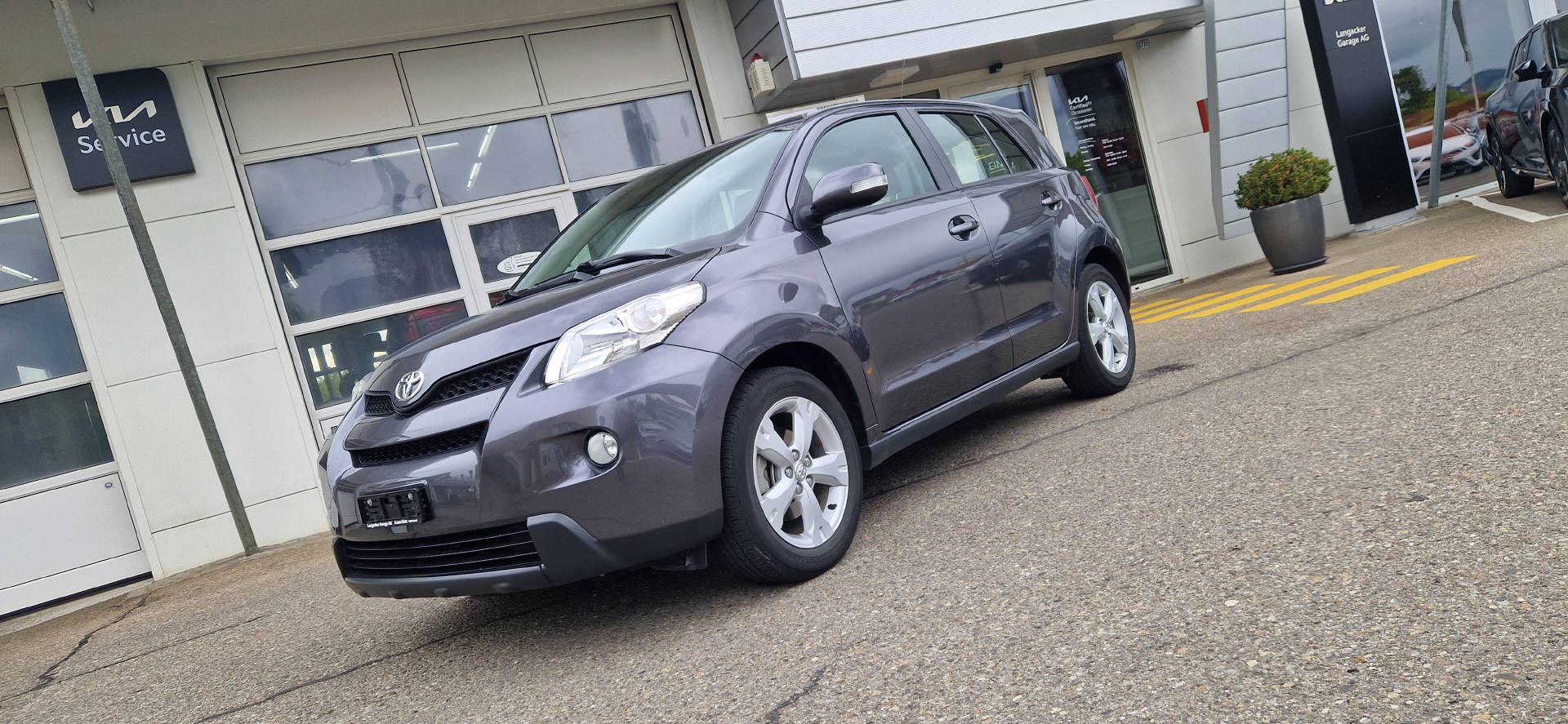 TOYOTA Urban Cruiser 1.33 VVT-i Linea Luna