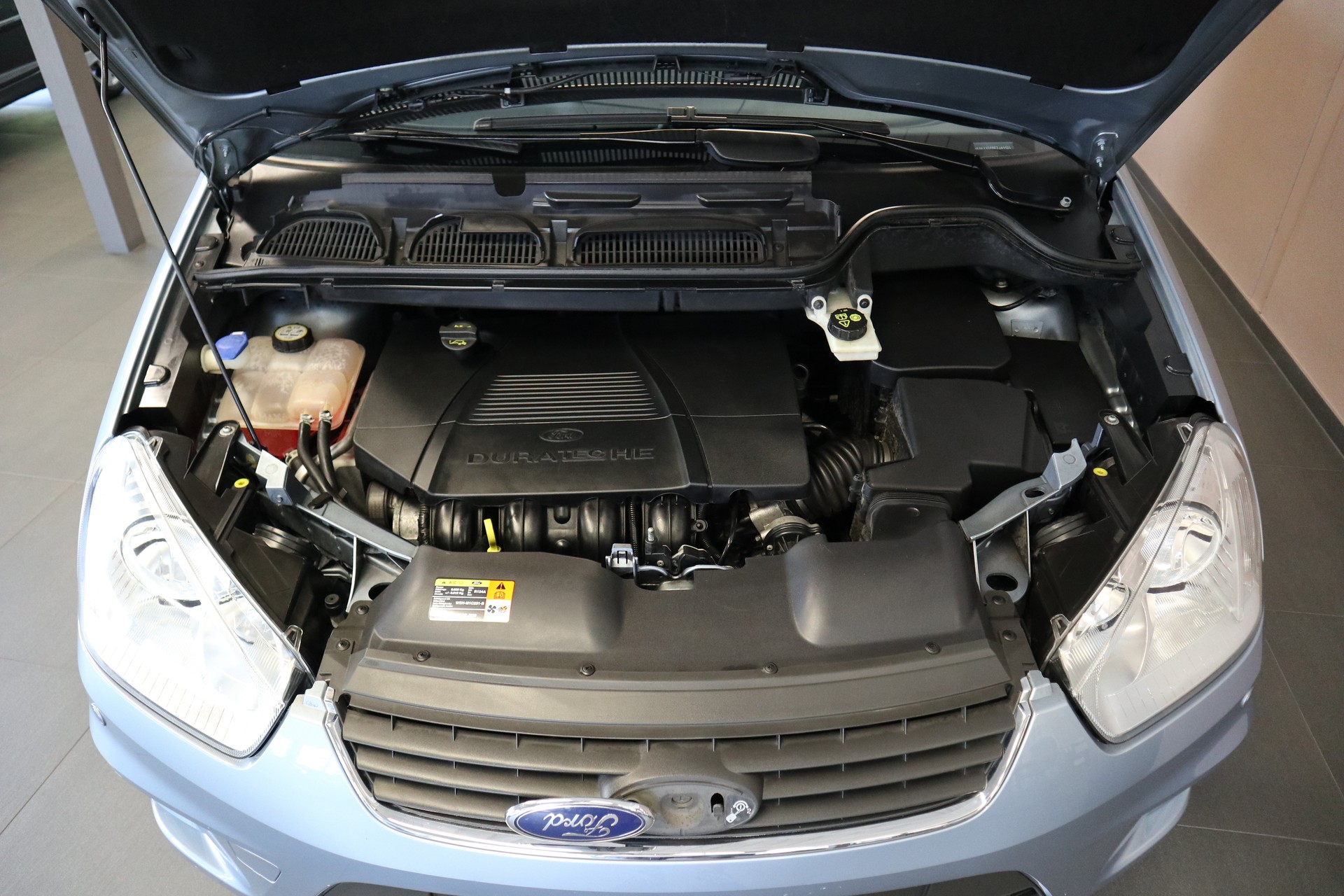 FORD C-Max 2.0 16V Titanium Automatic-image-14
