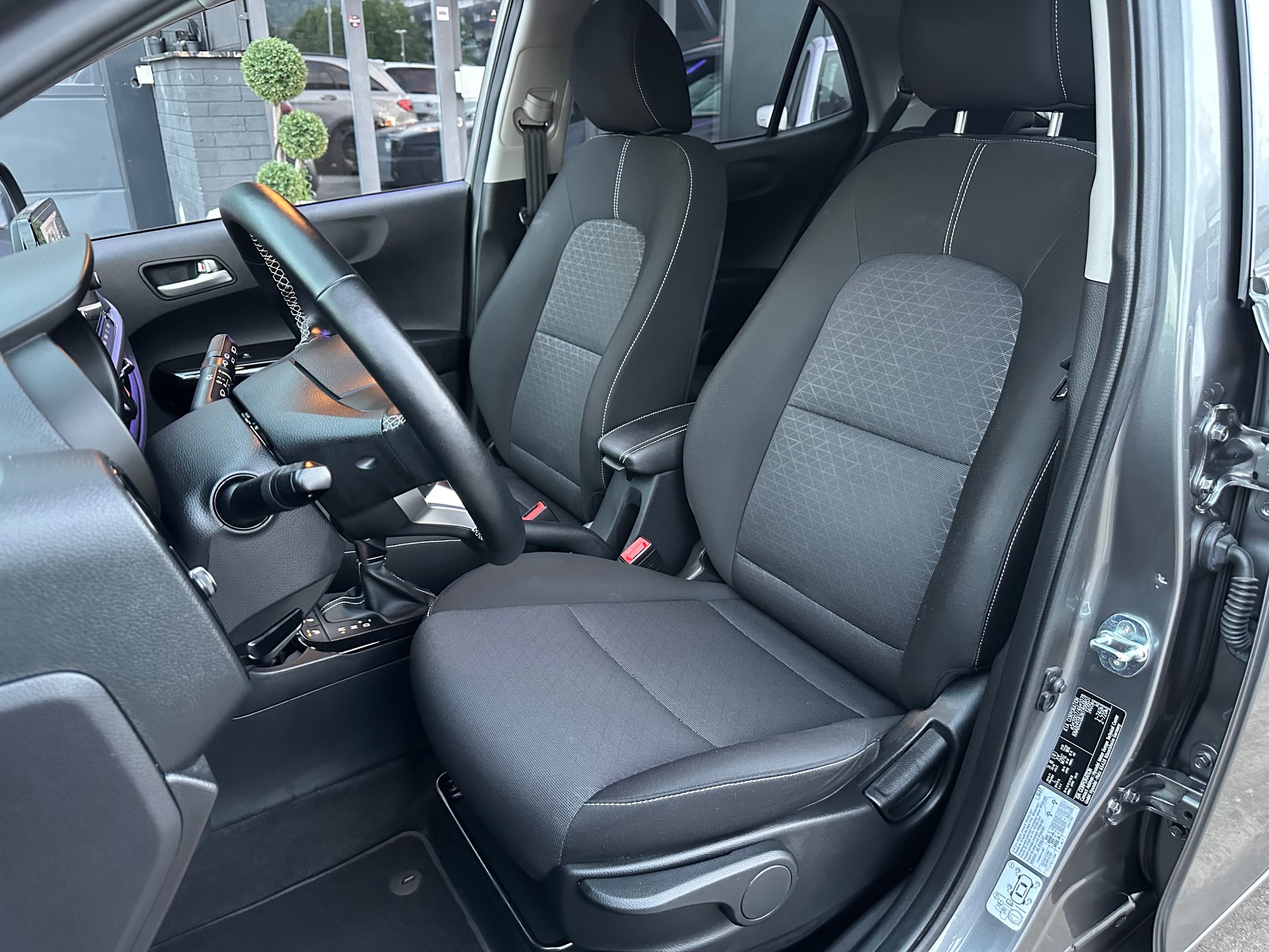 KIA Picanto 1.0 CVVT First Edition AMT-image-21